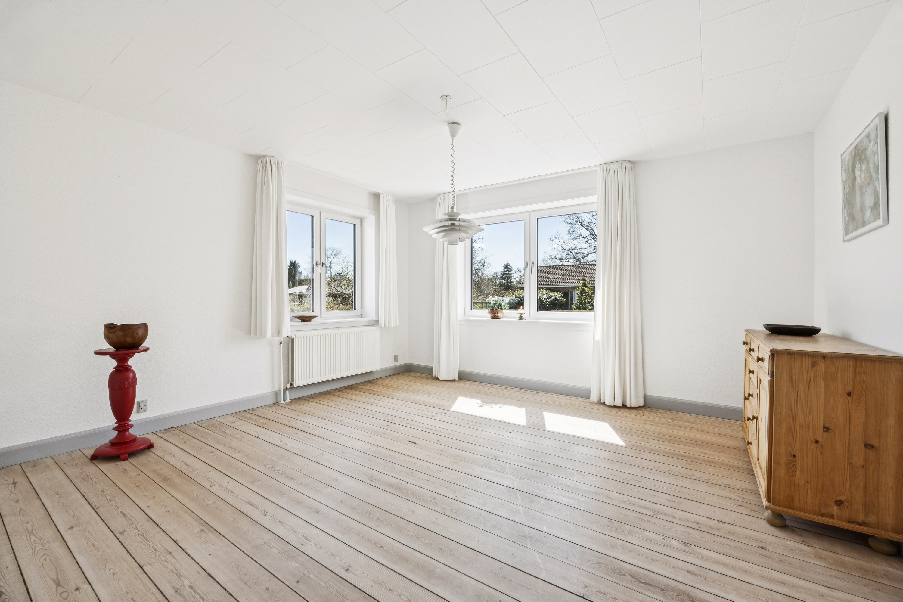 Fremhævet stue billede i fuldskærmstilstand. Billede af Havevænget 22, 4682 Tureby