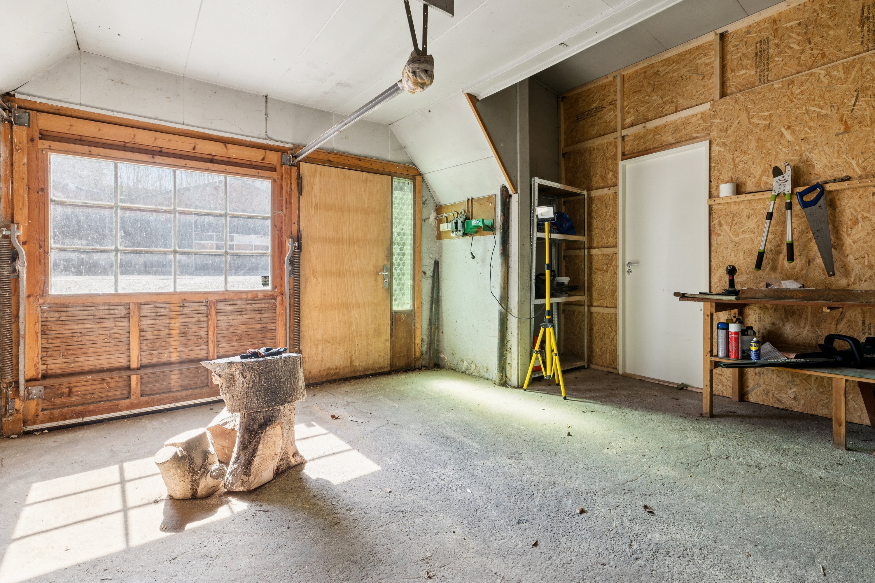 Fremhævet garage billede i fuldskærmstilstand. Billede af Snæbumvej 47, Snæbum, 9500 Hobro