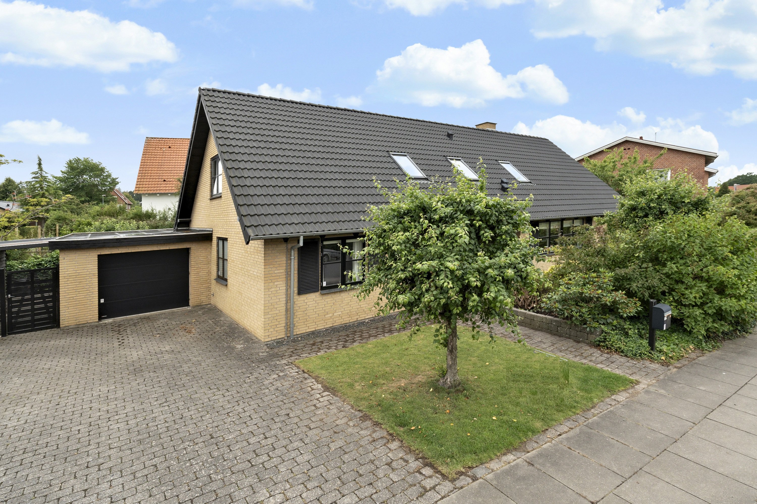 Fremhævet  billede i fuldskærmstilstand. Billede af Mariehøjvej 17, 8600 Silkeborg