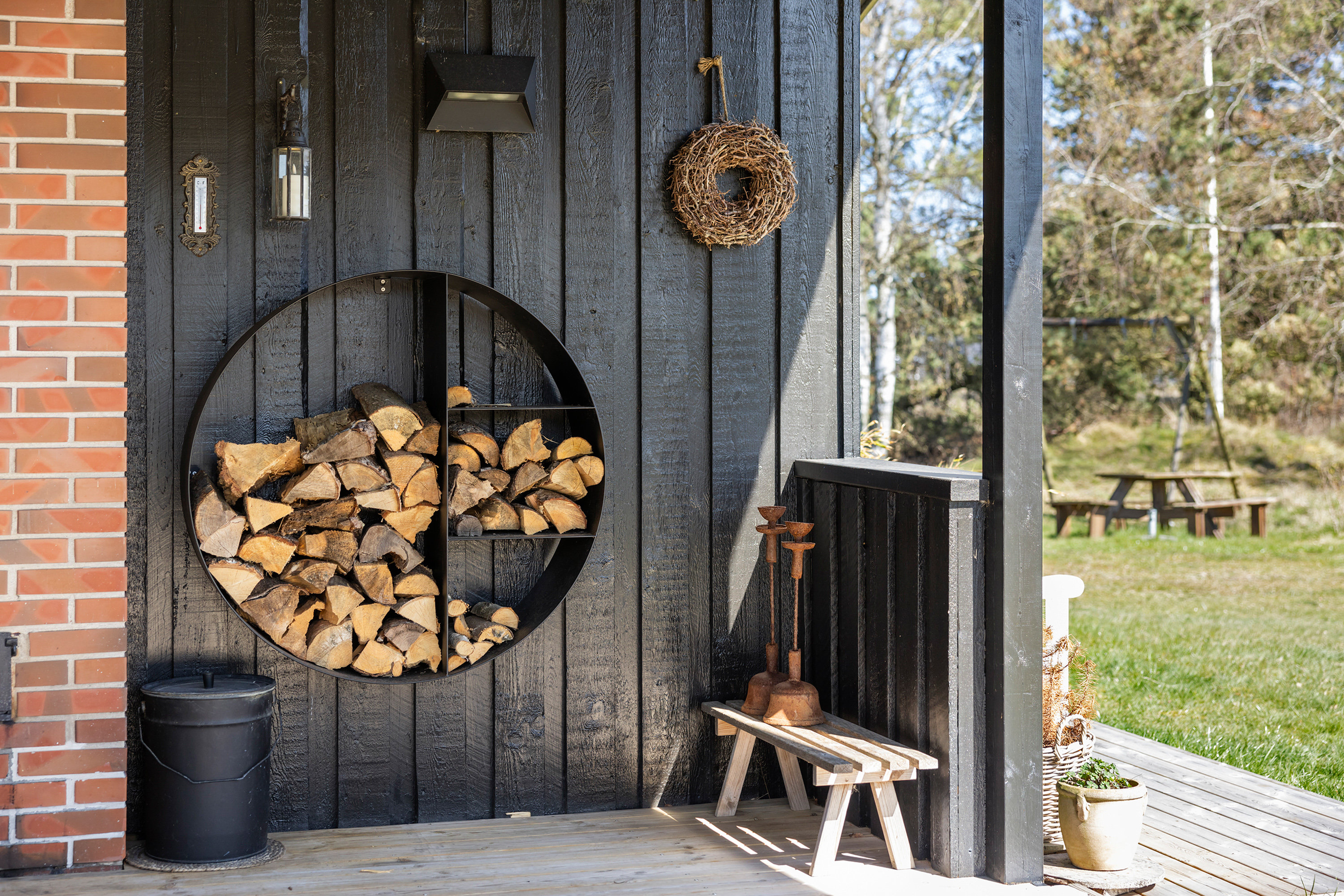 Fremhævet terrasse billede i fuldskærmstilstand. Billede af Rugholm 25, 9970 Strandby