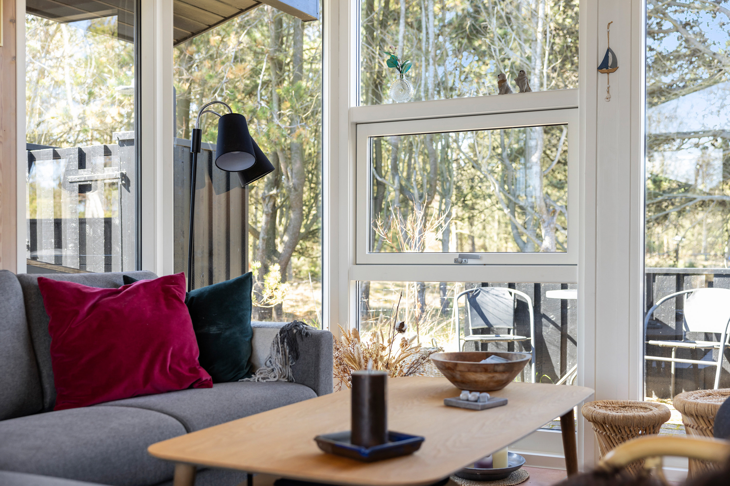 Fremhævet stue billede i fuldskærmstilstand. Billede af Rugholm 25, 9970 Strandby