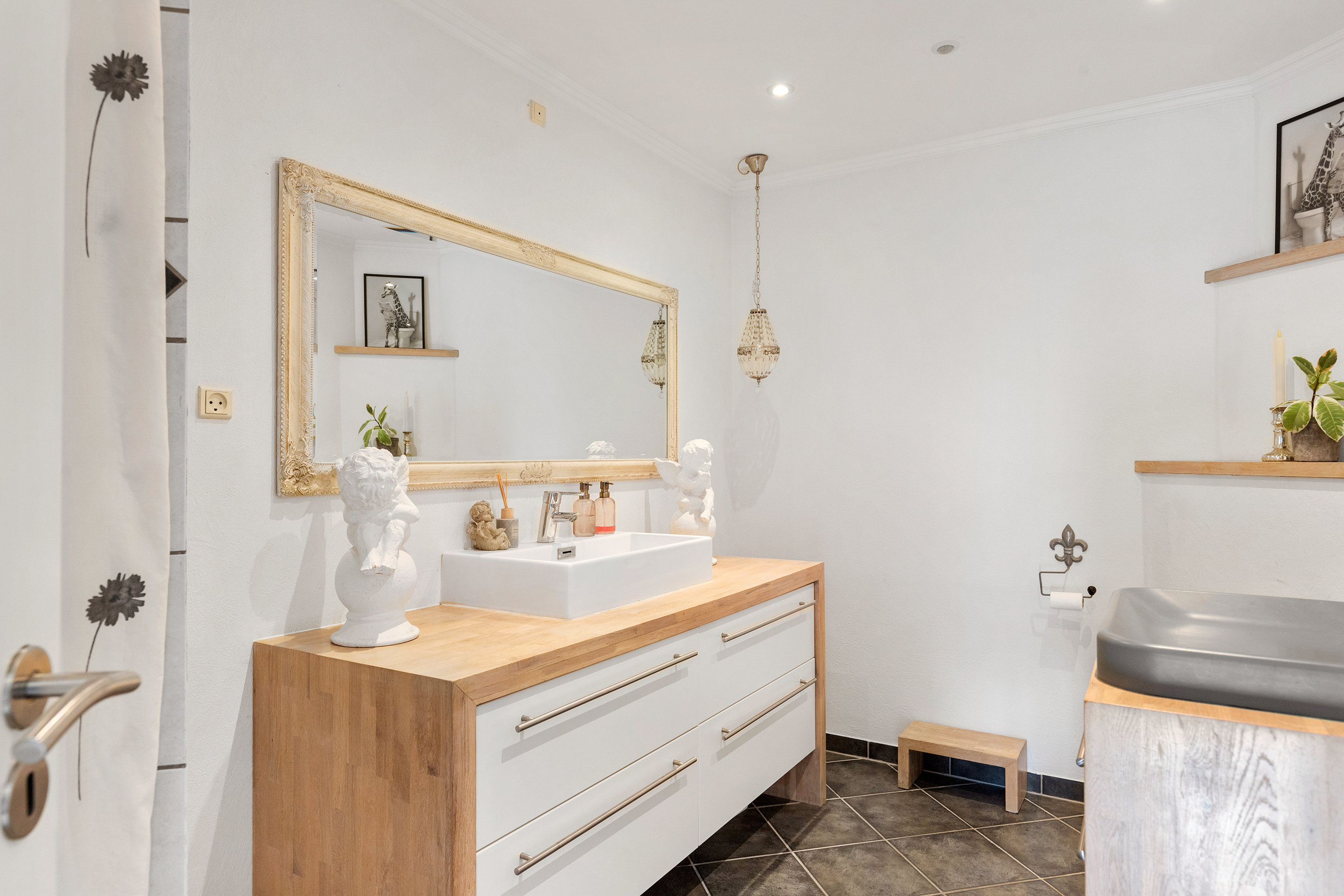 Fremhævet badeværelse billede i fuldskærmstilstand. Billede af Gøttrupvej 65, Fredbjerg, 9640 Farsø