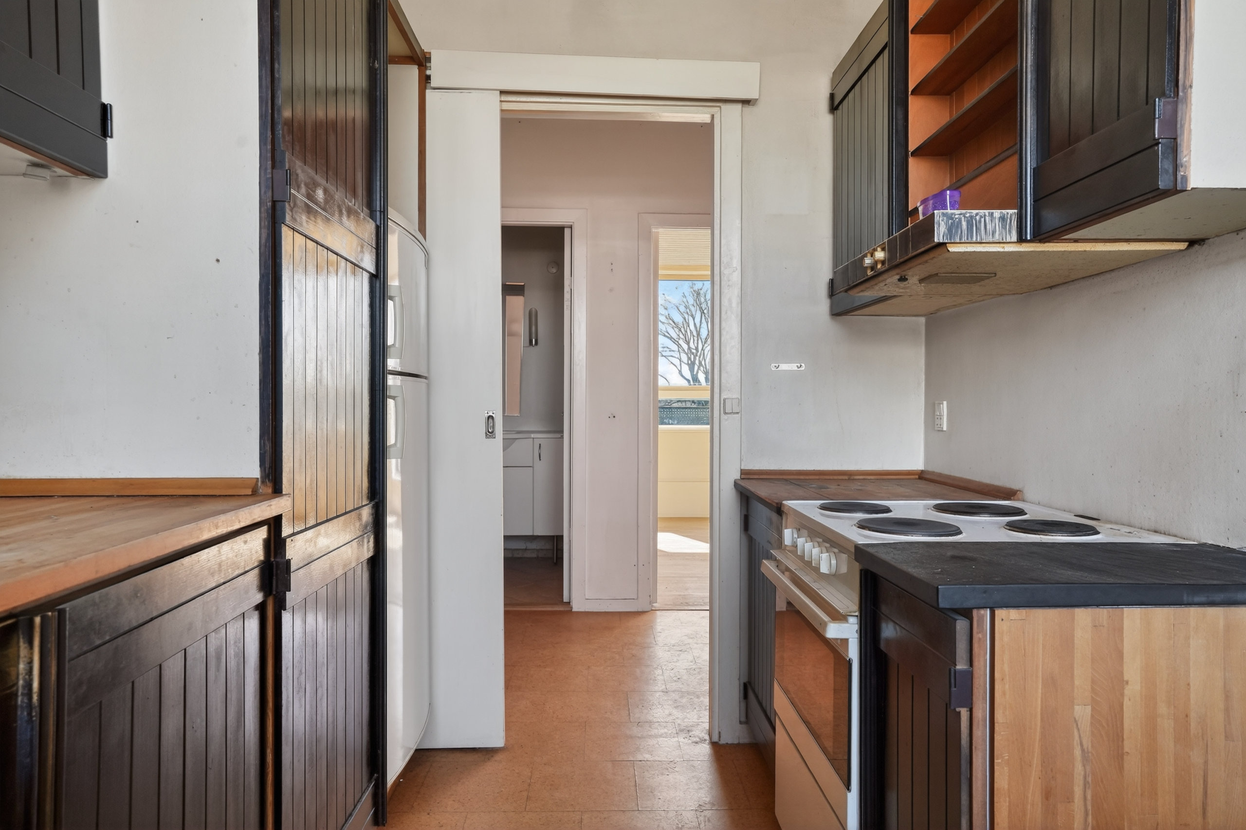 Fremhævet køkken billede i fuldskærmstilstand. Billede af Parken 19, 2. th., 3480 Fredensborg