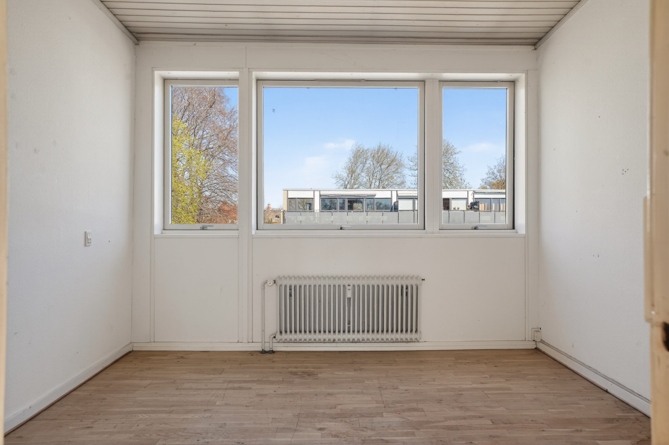 Fremhævet stue billede i fuldskærmstilstand. Billede af Parken 19, 2. th., 3480 Fredensborg