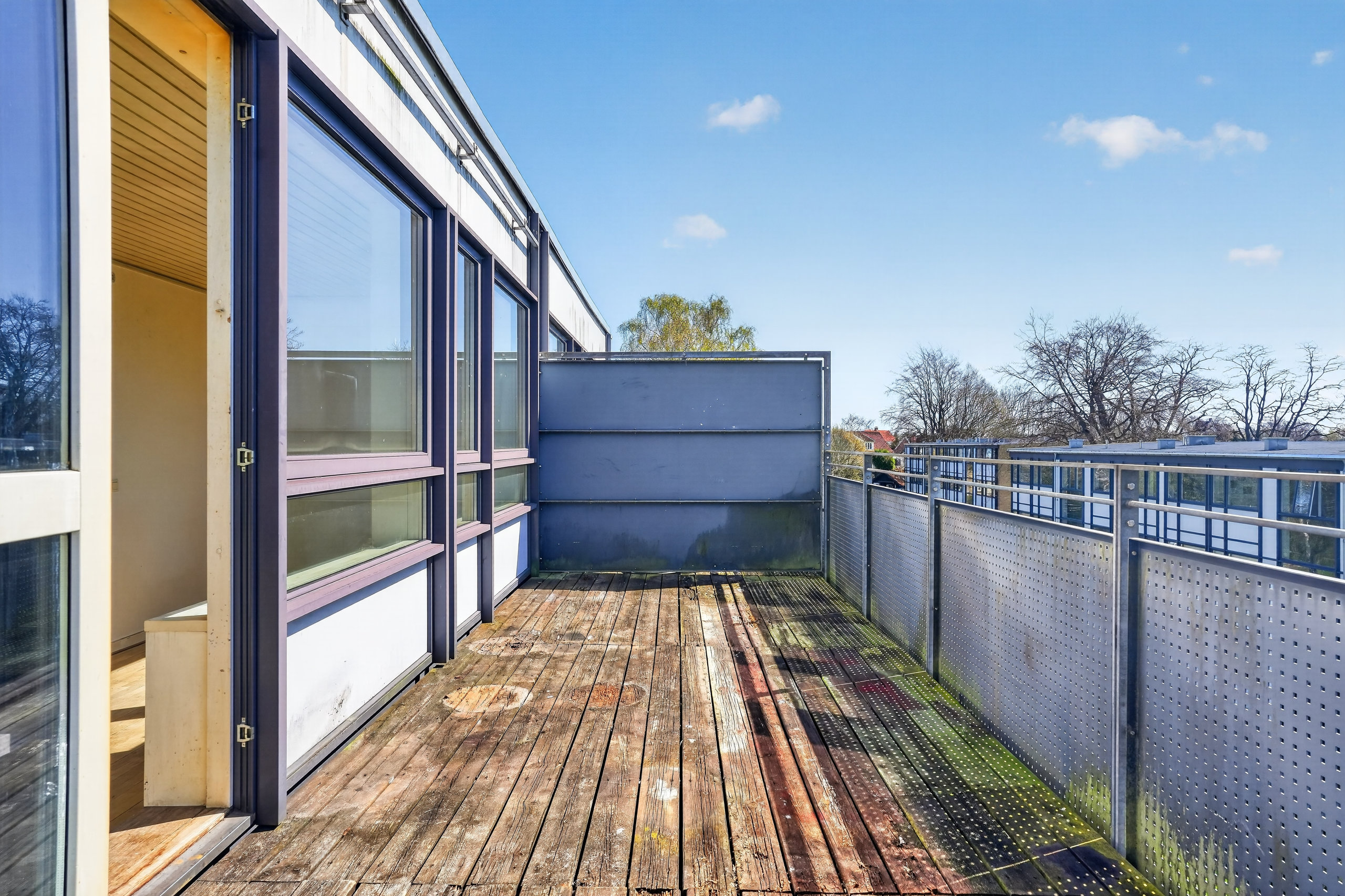 Fremhævet terrasse billede i fuldskærmstilstand. Billede af Parken 19, 2. th., 3480 Fredensborg