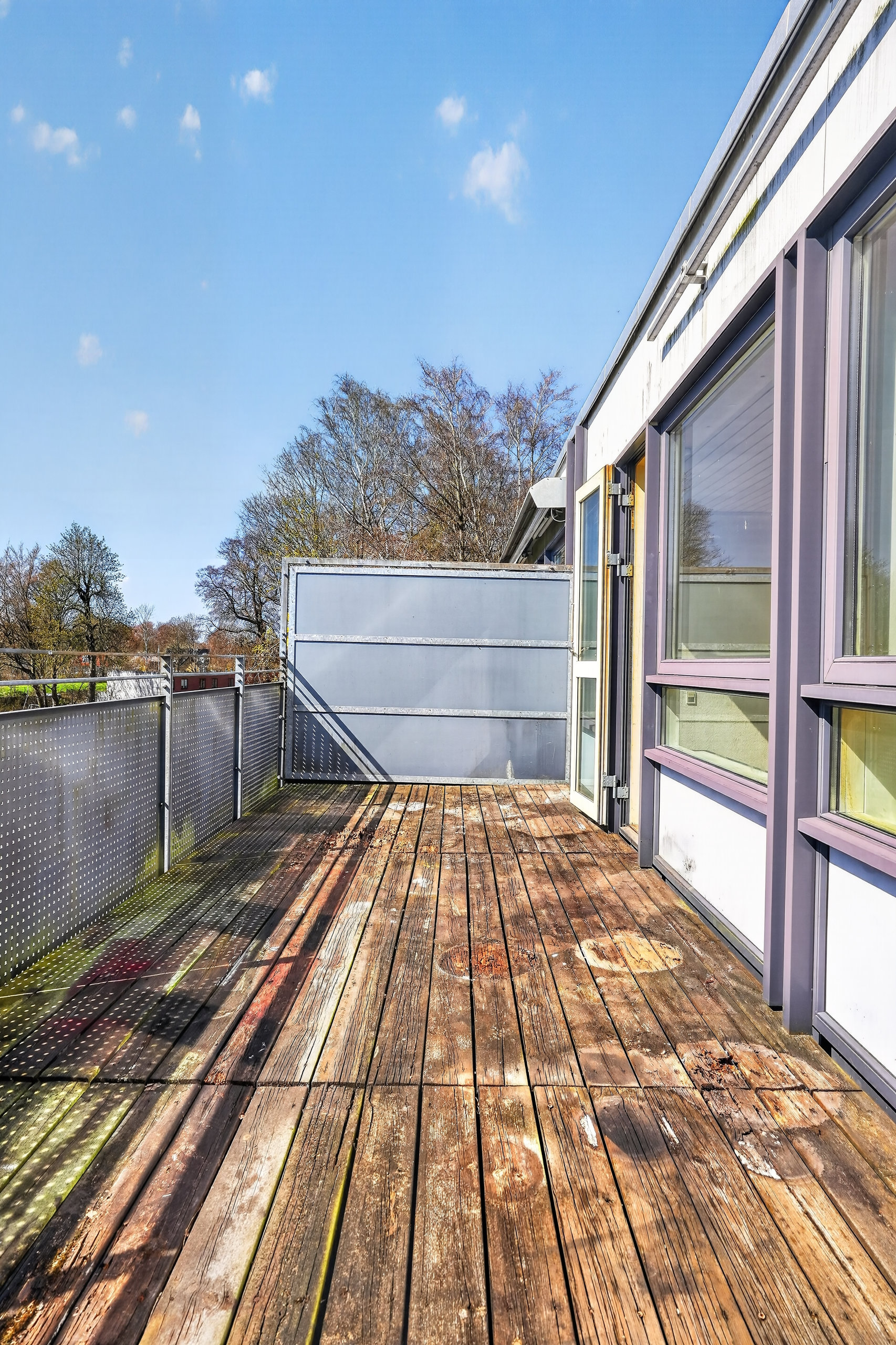 Fremhævet terrasse billede i fuldskærmstilstand. Billede af Parken 19, 2. th., 3480 Fredensborg