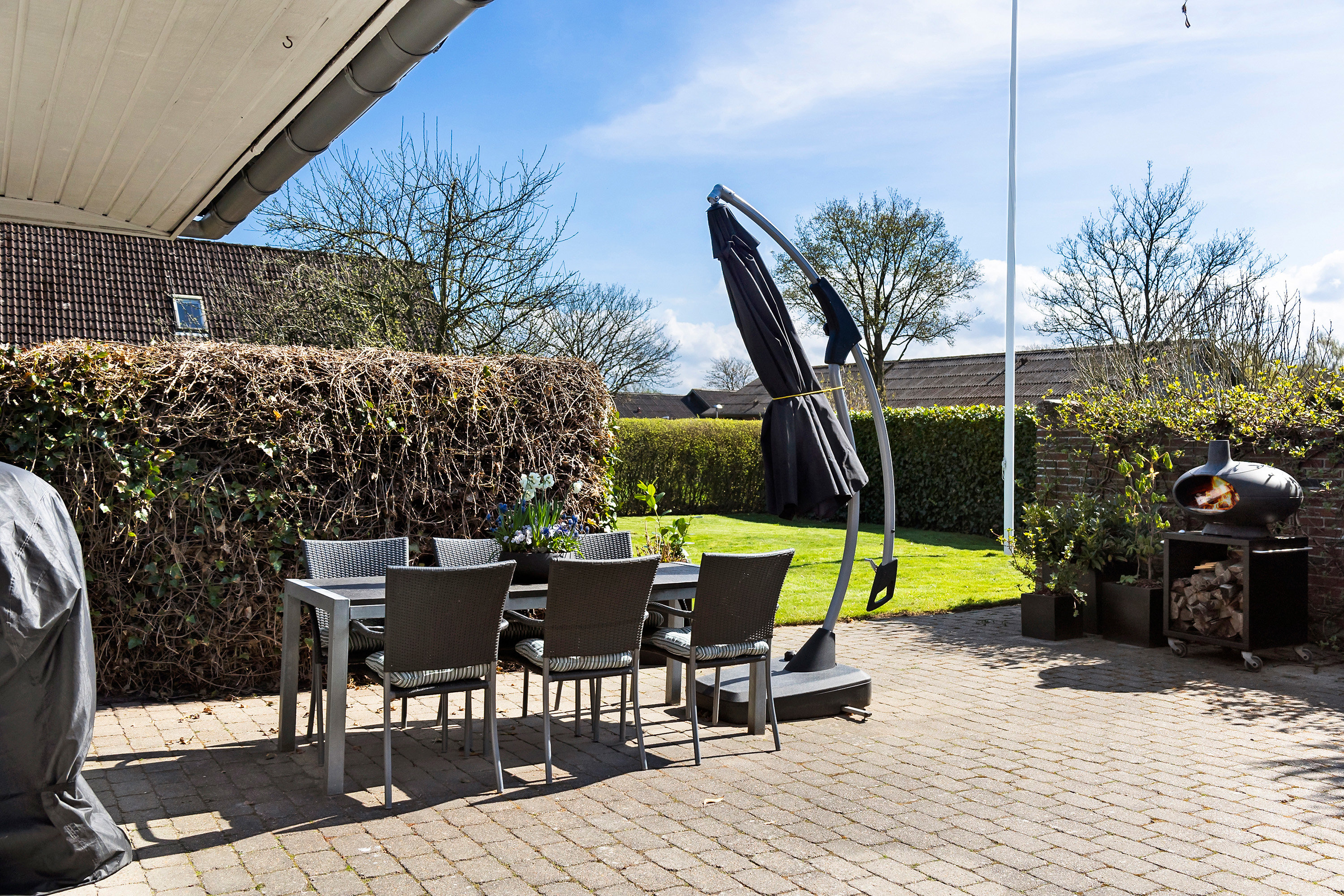 Fremhævet ejendommen billede i fuldskærmstilstand. Billede af Kirsebærvej 23, 6600 Vejen