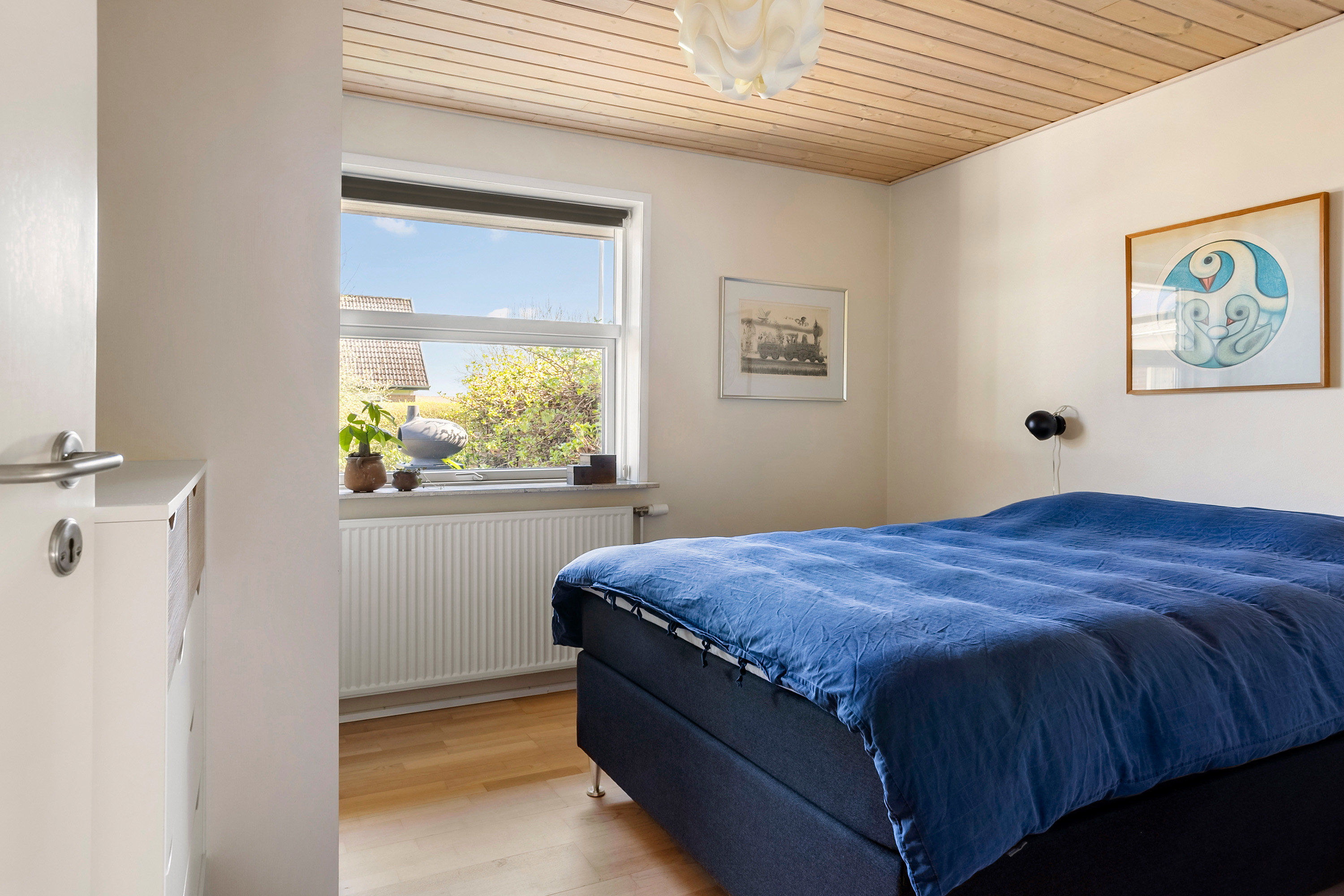 Fremhævet soveværelse billede i fuldskærmstilstand. Billede af Kirsebærvej 23, 6600 Vejen