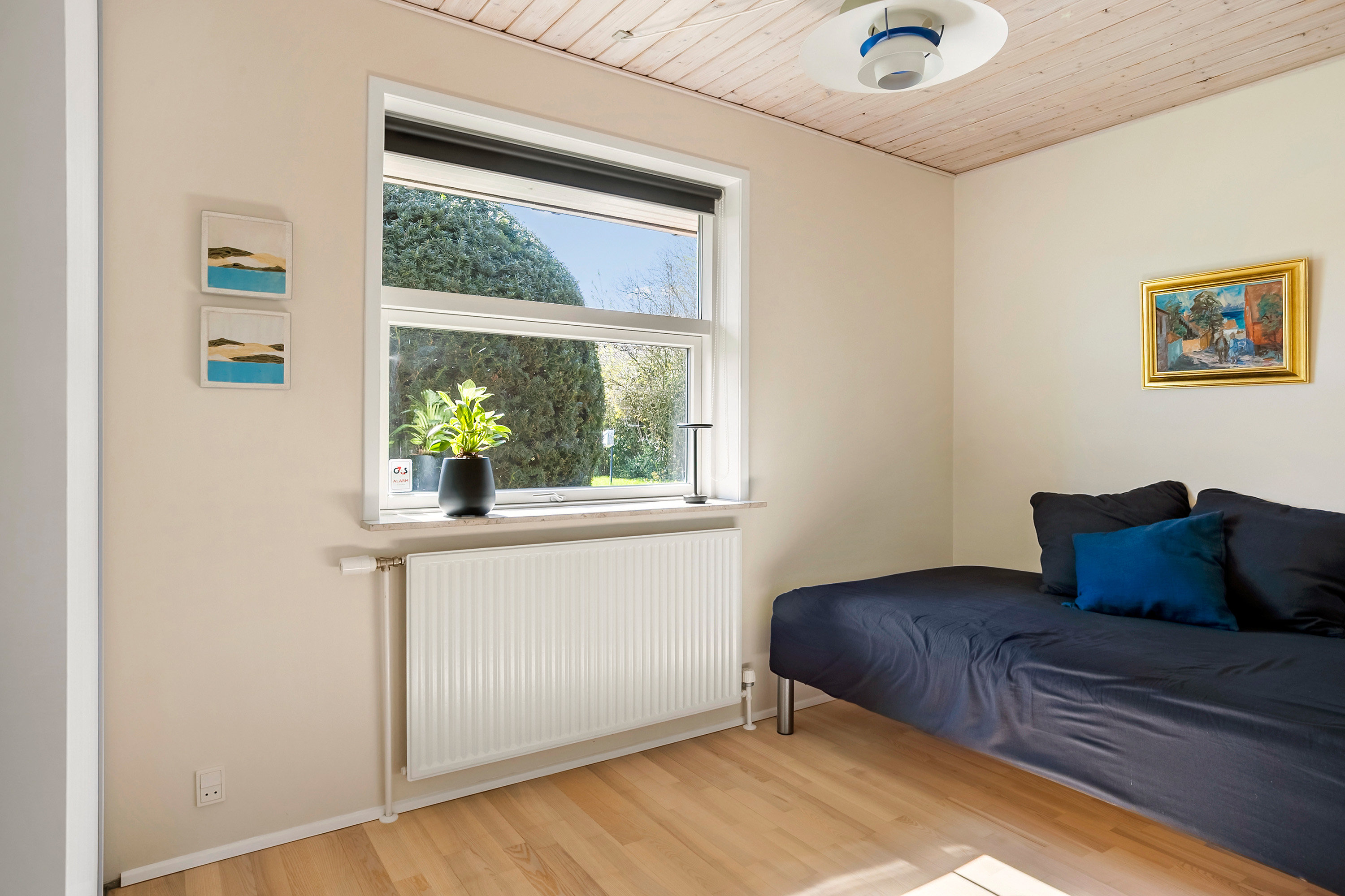 Fremhævet værelse billede i fuldskærmstilstand. Billede af Kirsebærvej 23, 6600 Vejen