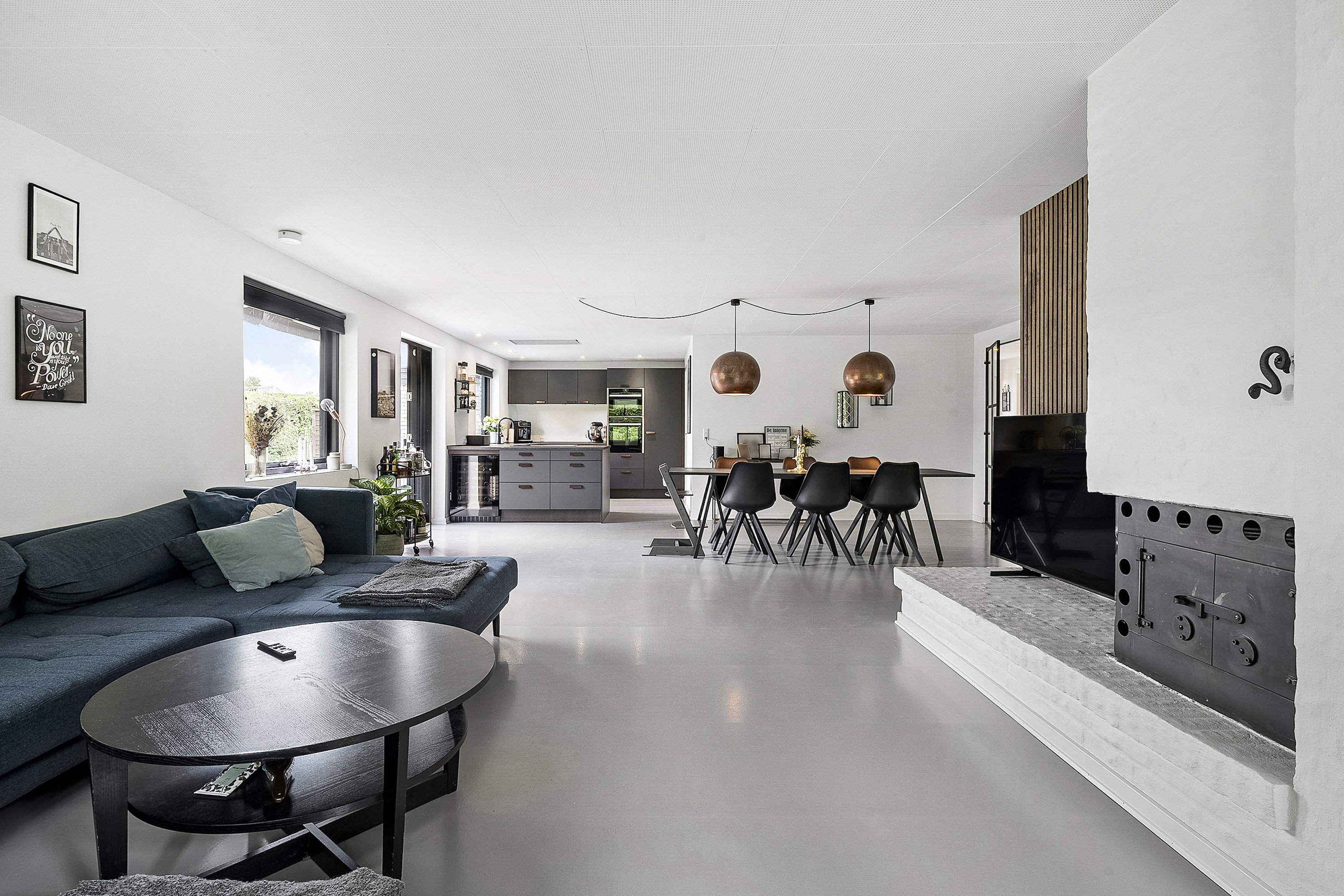 Fremhævet stue billede i fuldskærmstilstand. Billede af Faaborgvej 205, Sanderum, 5250 Odense SV