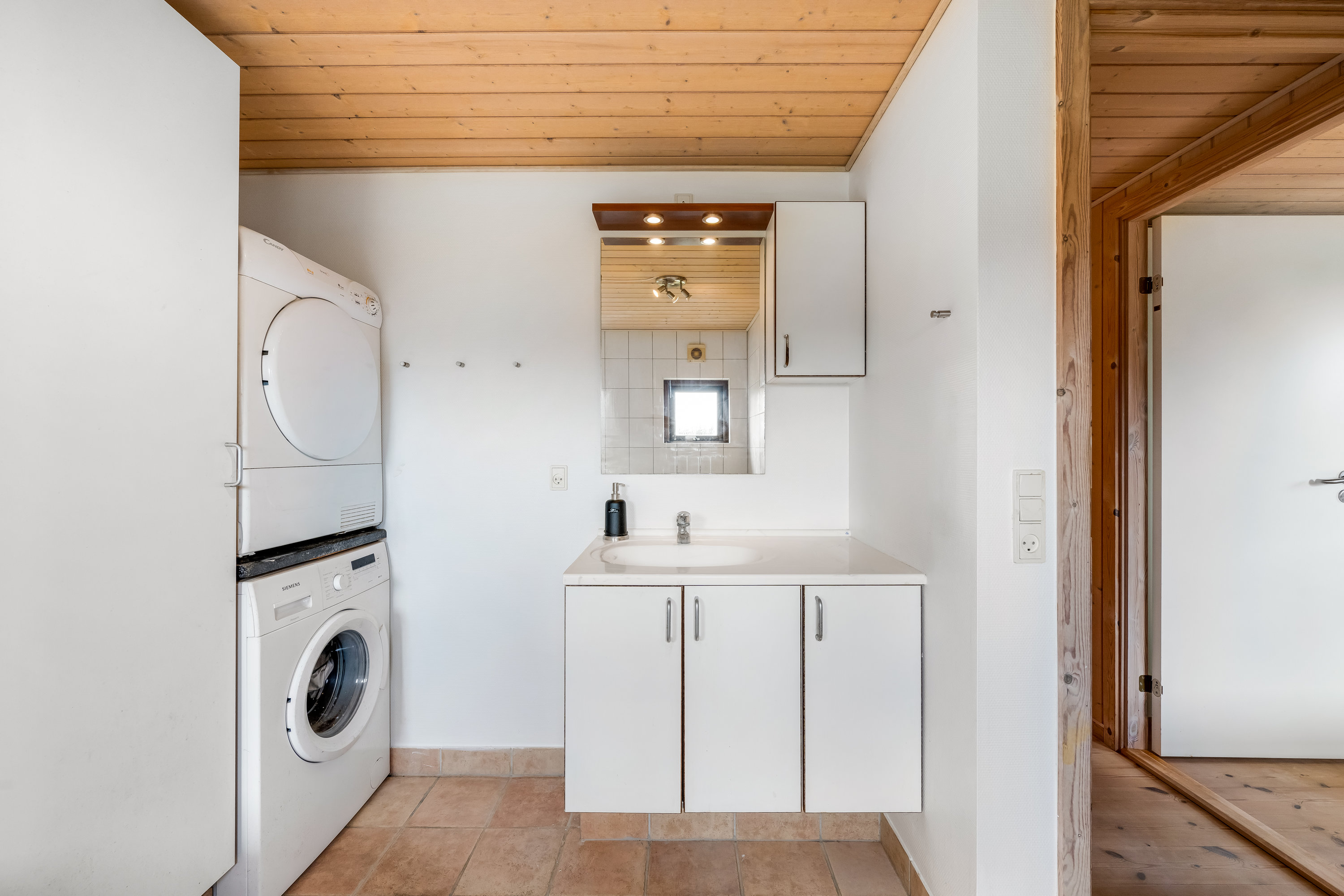 Fremhævet andet billede i fuldskærmstilstand. Billede af Syrenvej 3, Stauning, 6900 Skjern