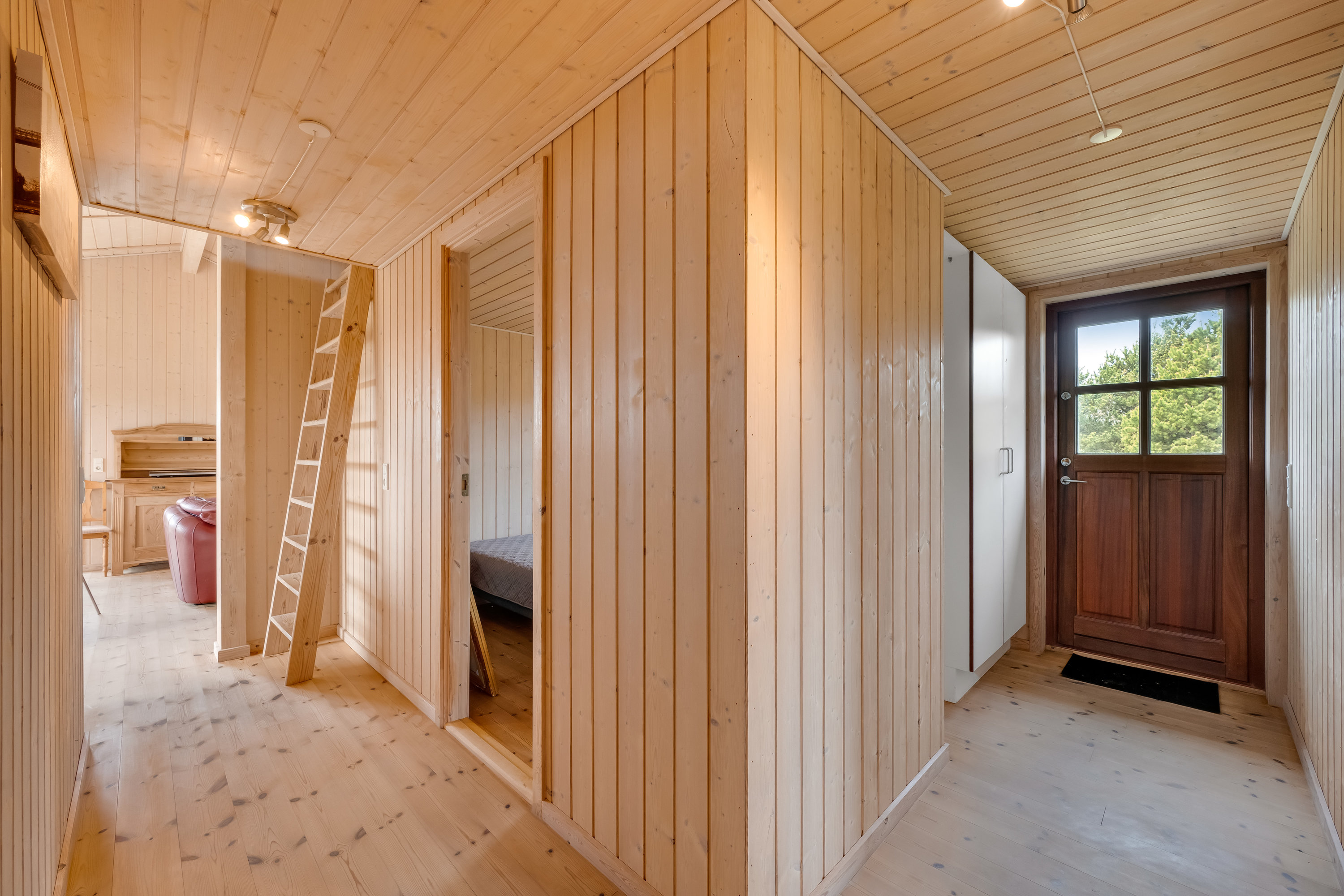 Fremhævet gang billede i fuldskærmstilstand. Billede af Syrenvej 3, Stauning, 6900 Skjern