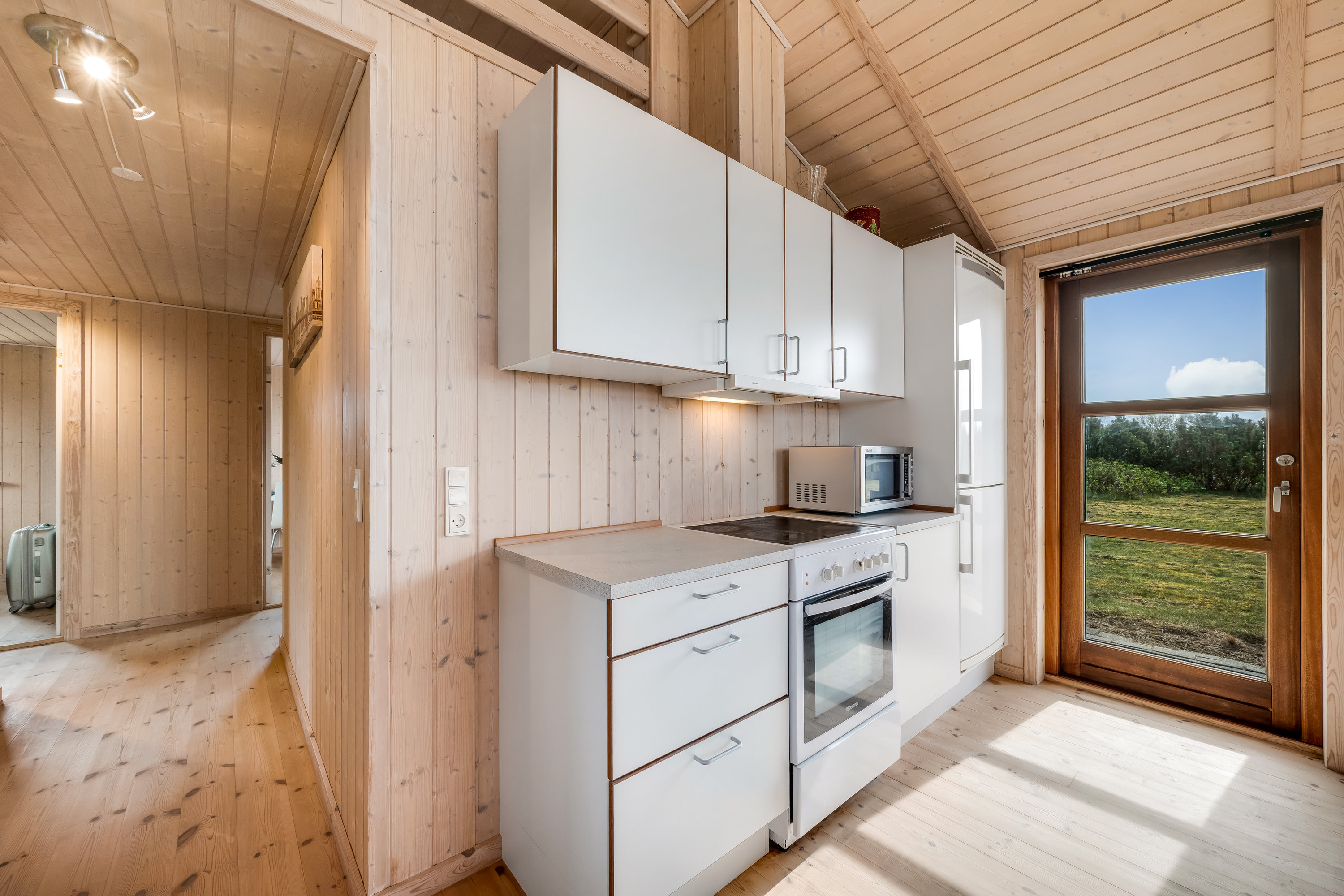 Fremhævet køkken billede i fuldskærmstilstand. Billede af Syrenvej 3, Stauning, 6900 Skjern