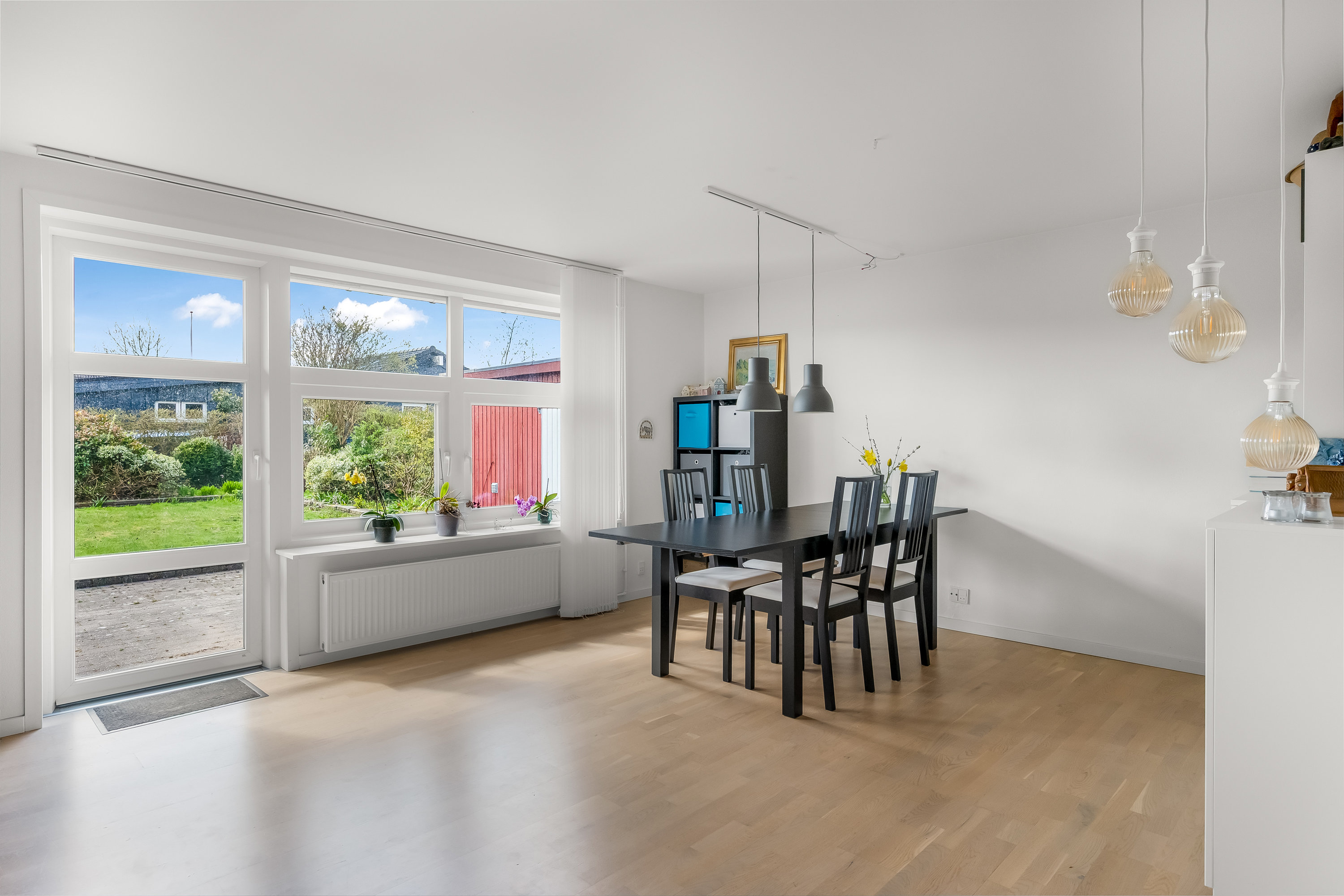 Fremhævet stue billede i fuldskærmstilstand. Billede af Kirkevænget 31B, 6870 Ølgod