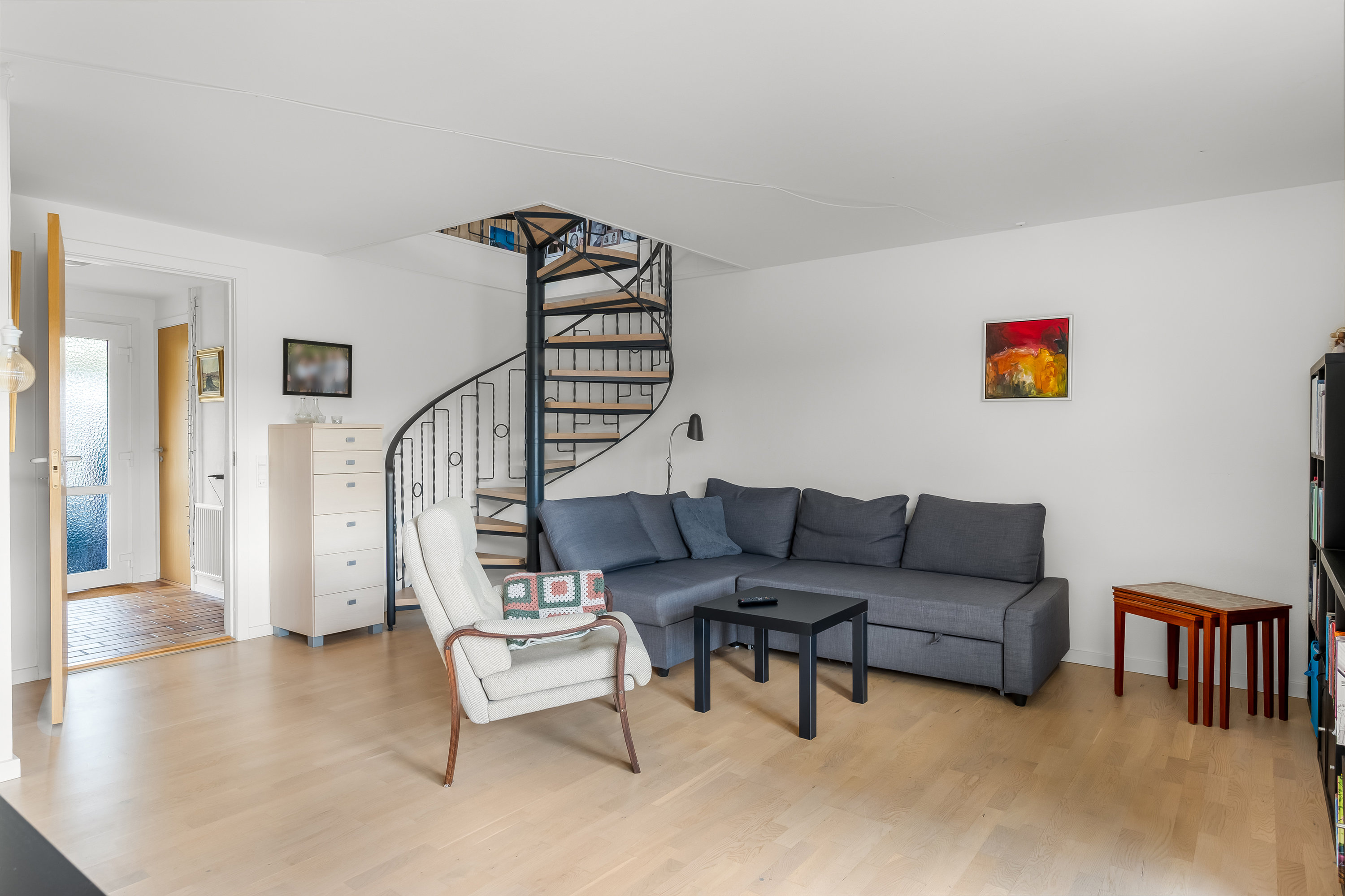 Fremhævet stue billede i fuldskærmstilstand. Billede af Kirkevænget 31B, 6870 Ølgod