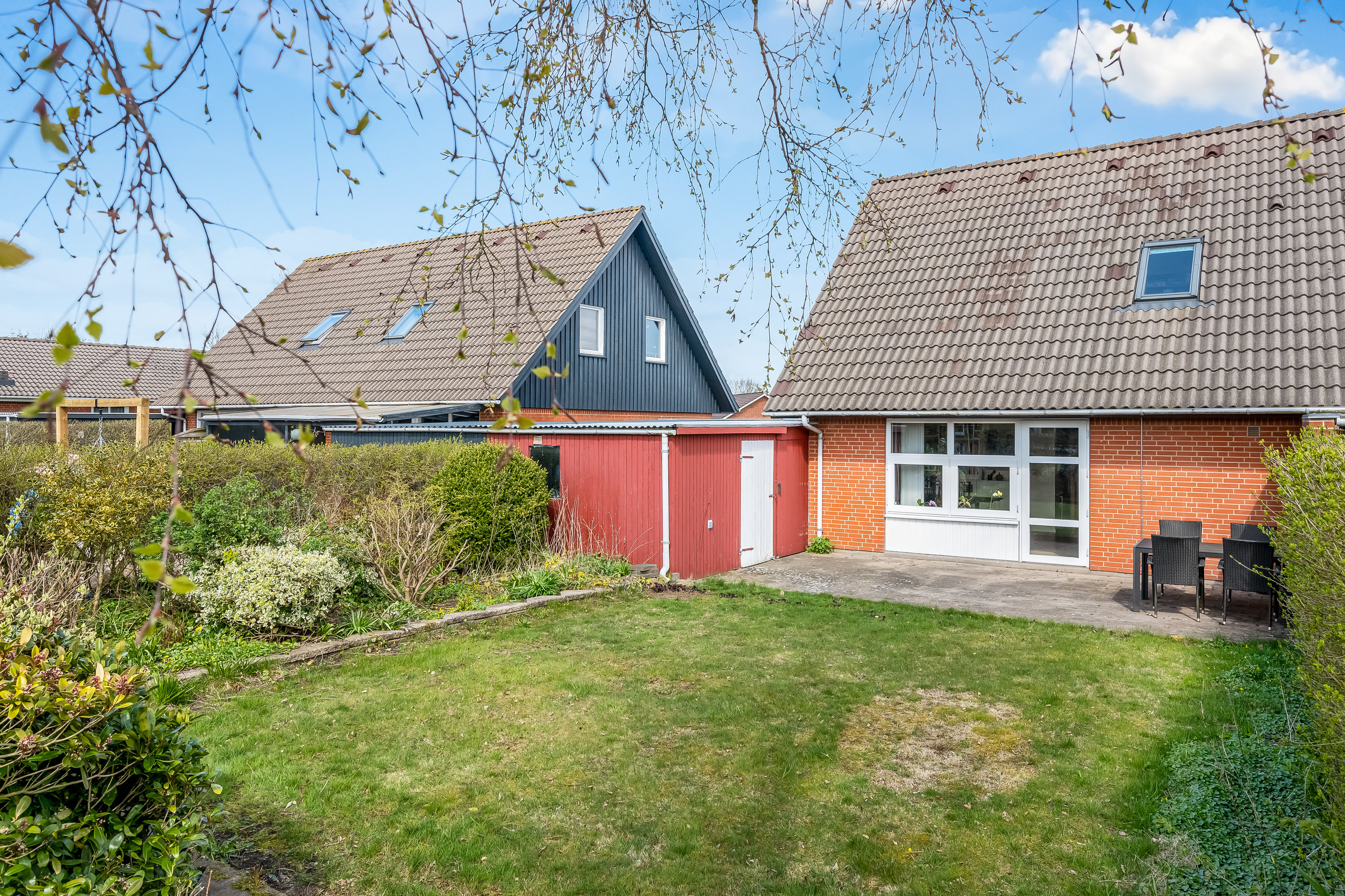 Fremhævet facade billede i fuldskærmstilstand. Billede af Kirkevænget 31B, 6870 Ølgod