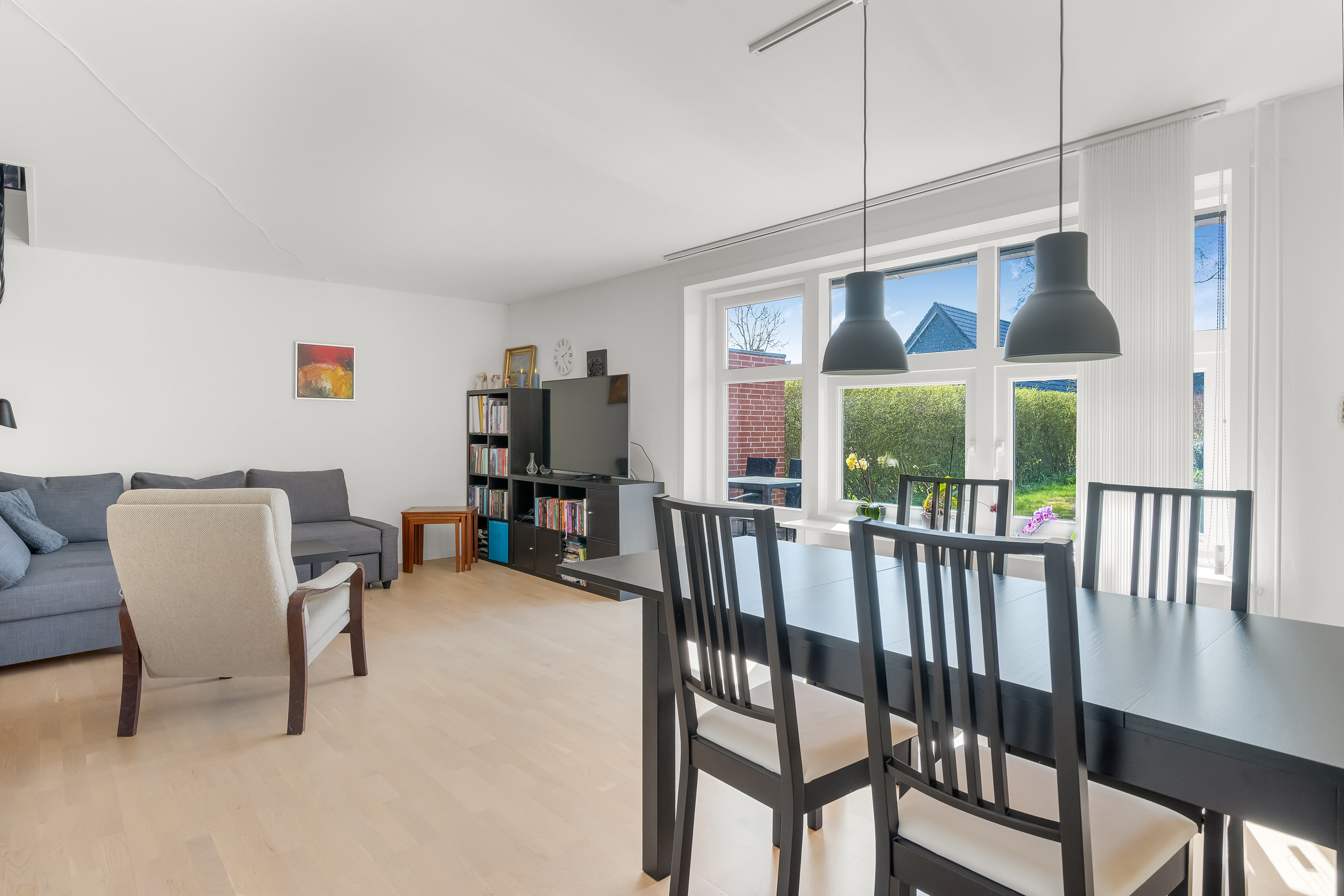 Fremhævet stue billede i fuldskærmstilstand. Billede af Kirkevænget 31B, 6870 Ølgod