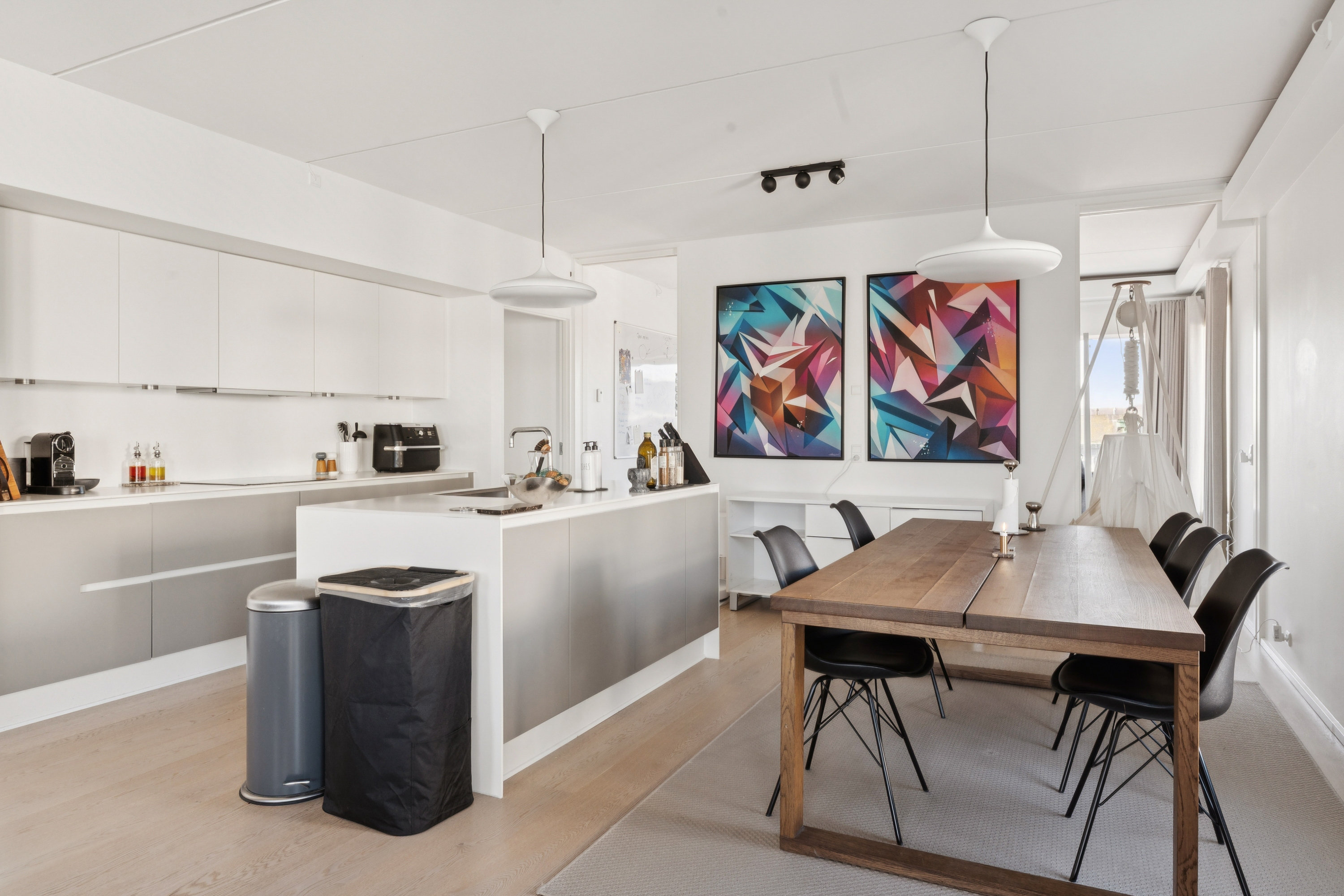 Fremhævet alrum billede i fuldskærmstilstand. Billede af Strandvejen 3, 6. 1., 9000 Aalborg