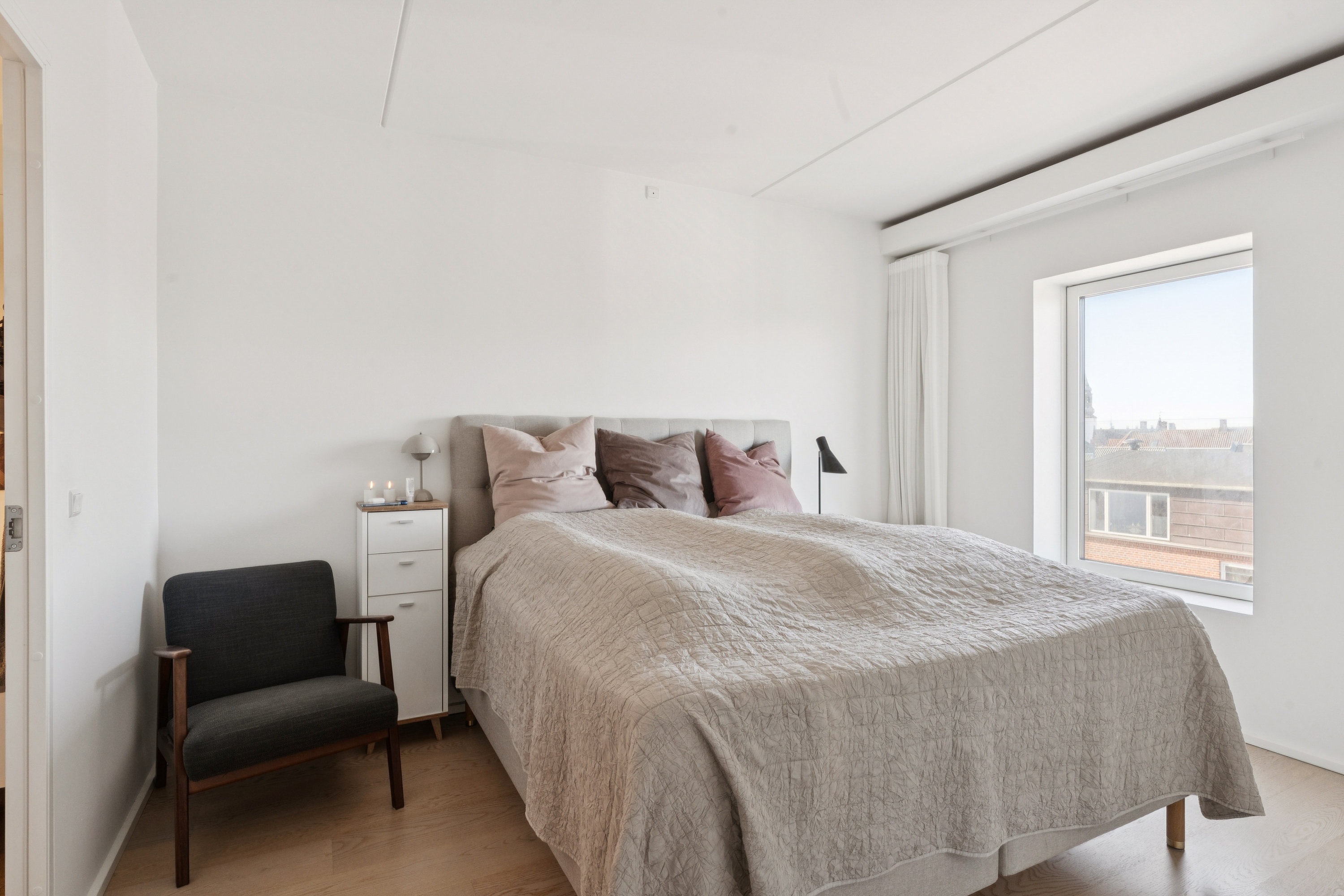 Fremhævet værelse billede i fuldskærmstilstand. Billede af Strandvejen 3, 6. 1., 9000 Aalborg