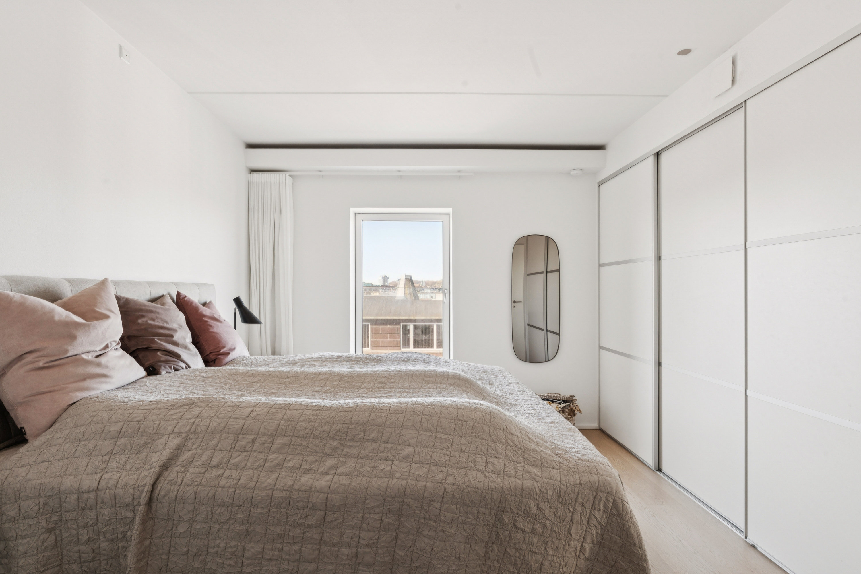 Fremhævet værelse billede i fuldskærmstilstand. Billede af Strandvejen 3, 6. 1., 9000 Aalborg