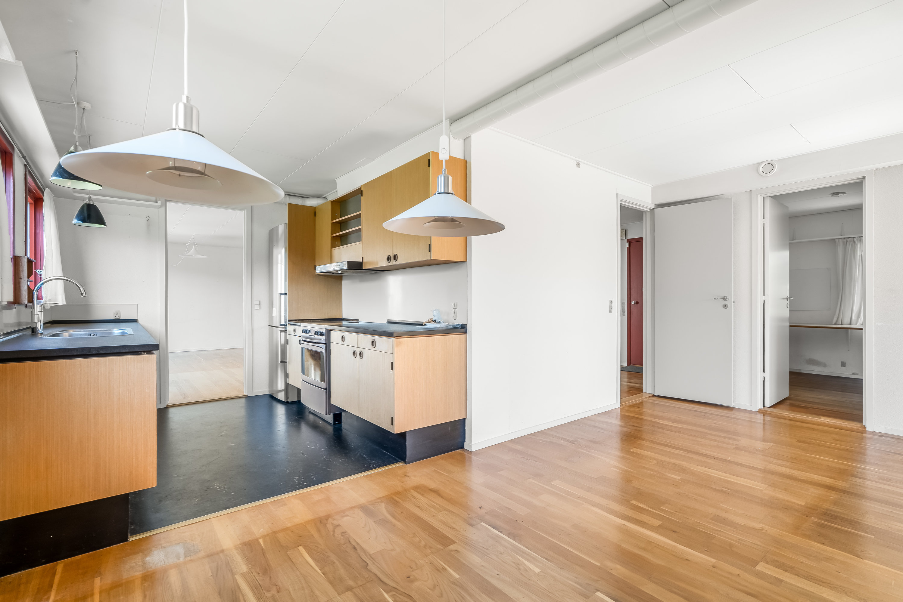 Fremhævet køkken billede i fuldskærmstilstand. Billede af Smedievej 49, 3400 Hillerød
