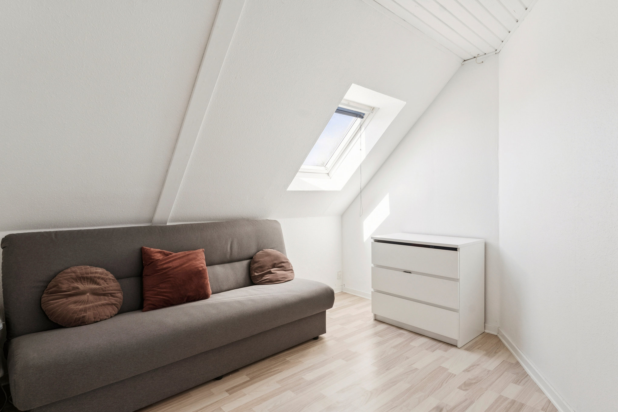 Fremhævet værelse billede i fuldskærmstilstand. Billede af Bjellerup Alle 40, 8930 Randers NØ