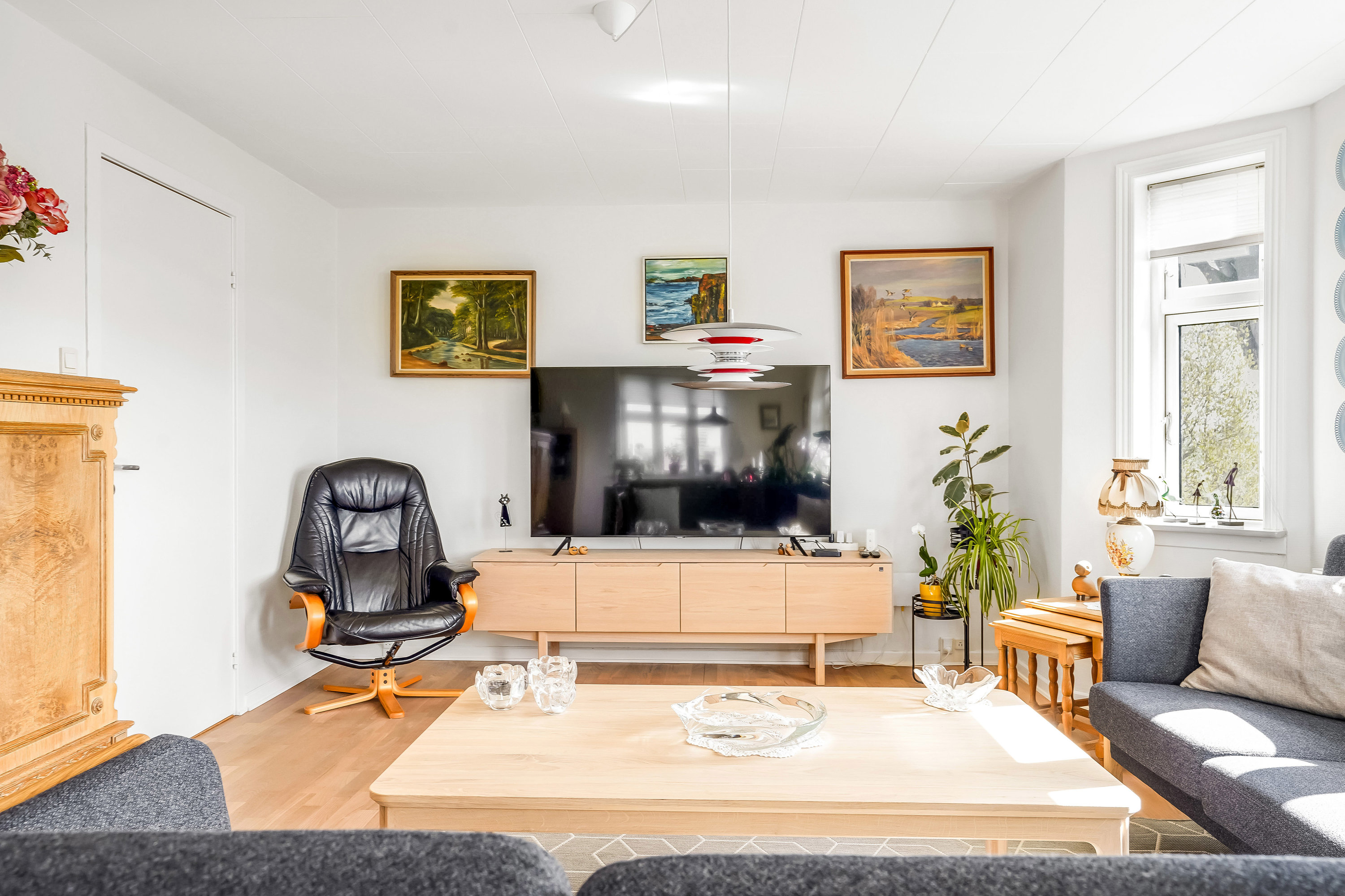 Fremhævet stue billede i fuldskærmstilstand. Billede af Barløsevej 81, Barløse, 5610 Assens