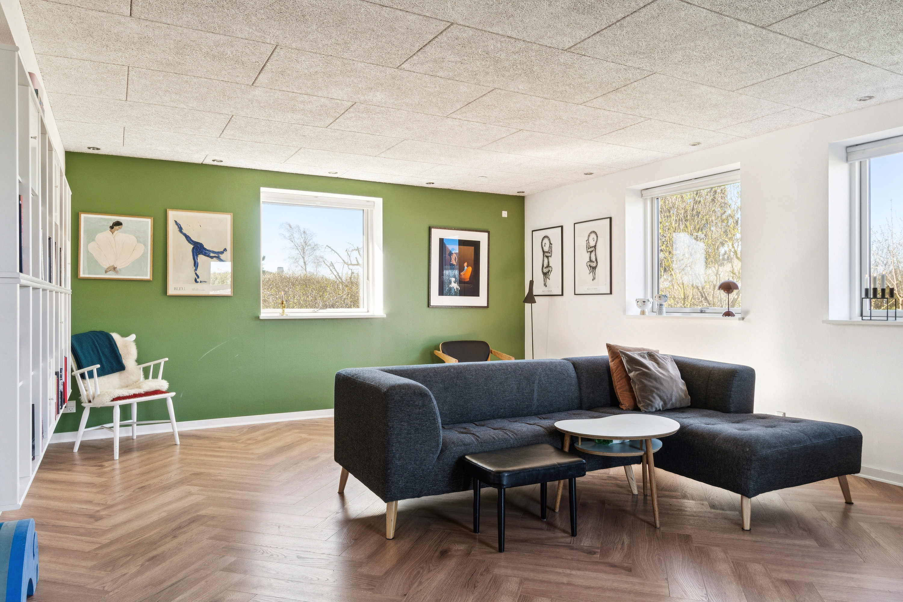 Fremhævet stue billede i fuldskærmstilstand. Billede af Tjørnevej 3, 4230 Skælskør