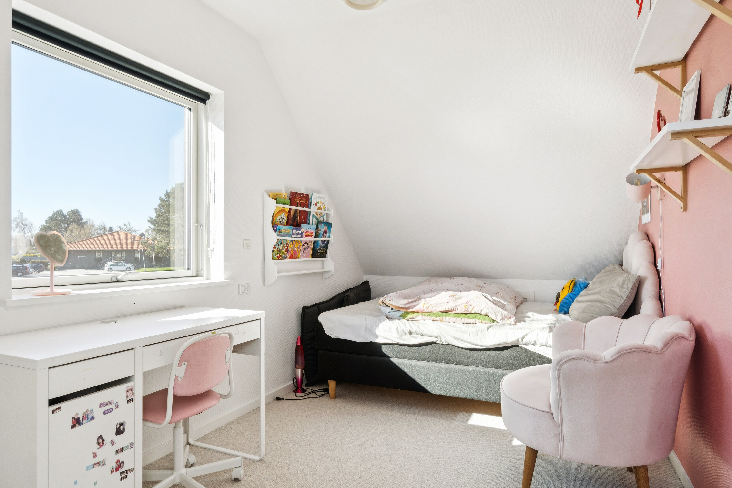 Fremhævet soveværelse billede i fuldskærmstilstand. Billede af Tjørnevej 3, 4230 Skælskør