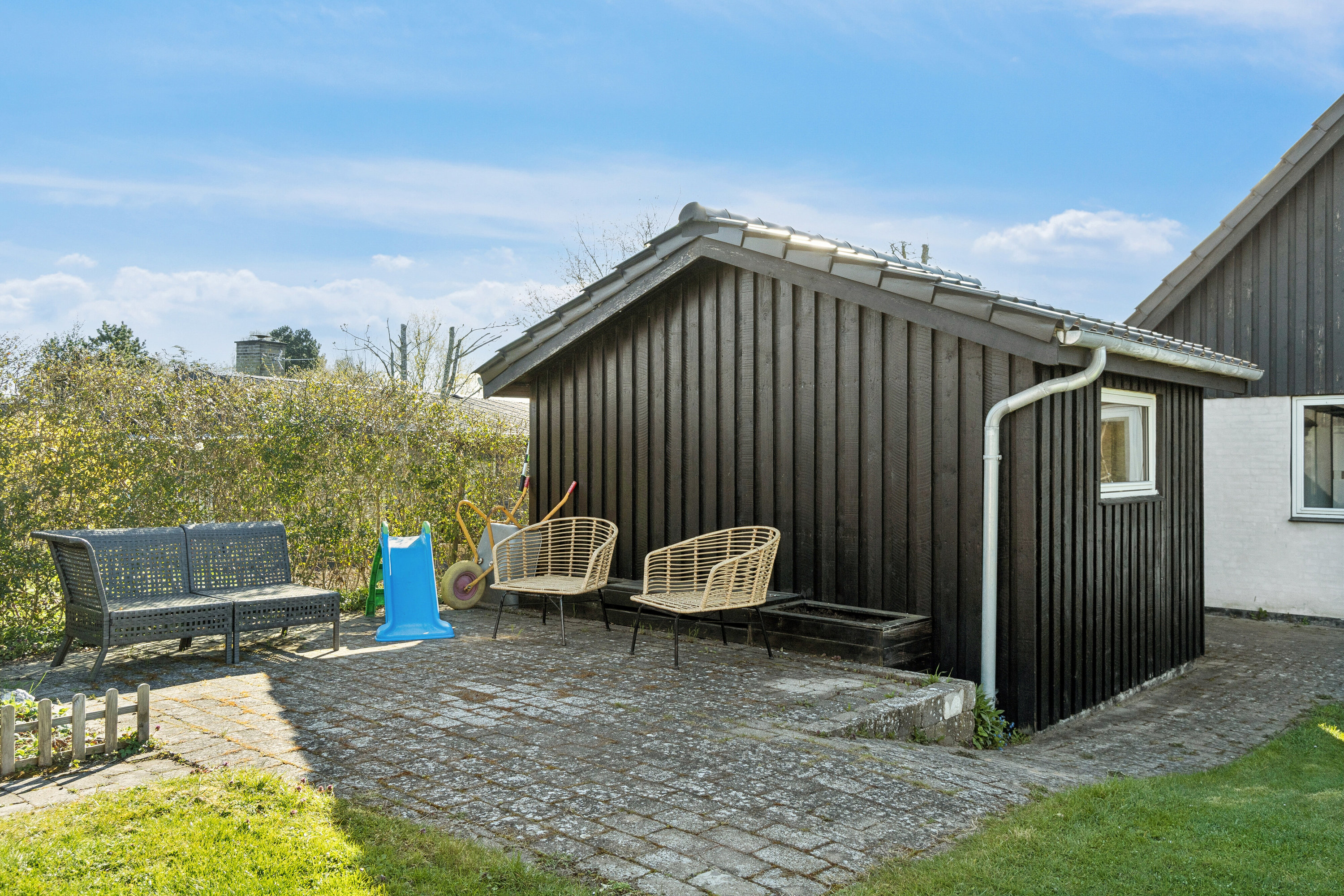 Fremhævet terrasse billede i fuldskærmstilstand. Billede af Tjørnevej 3, 4230 Skælskør