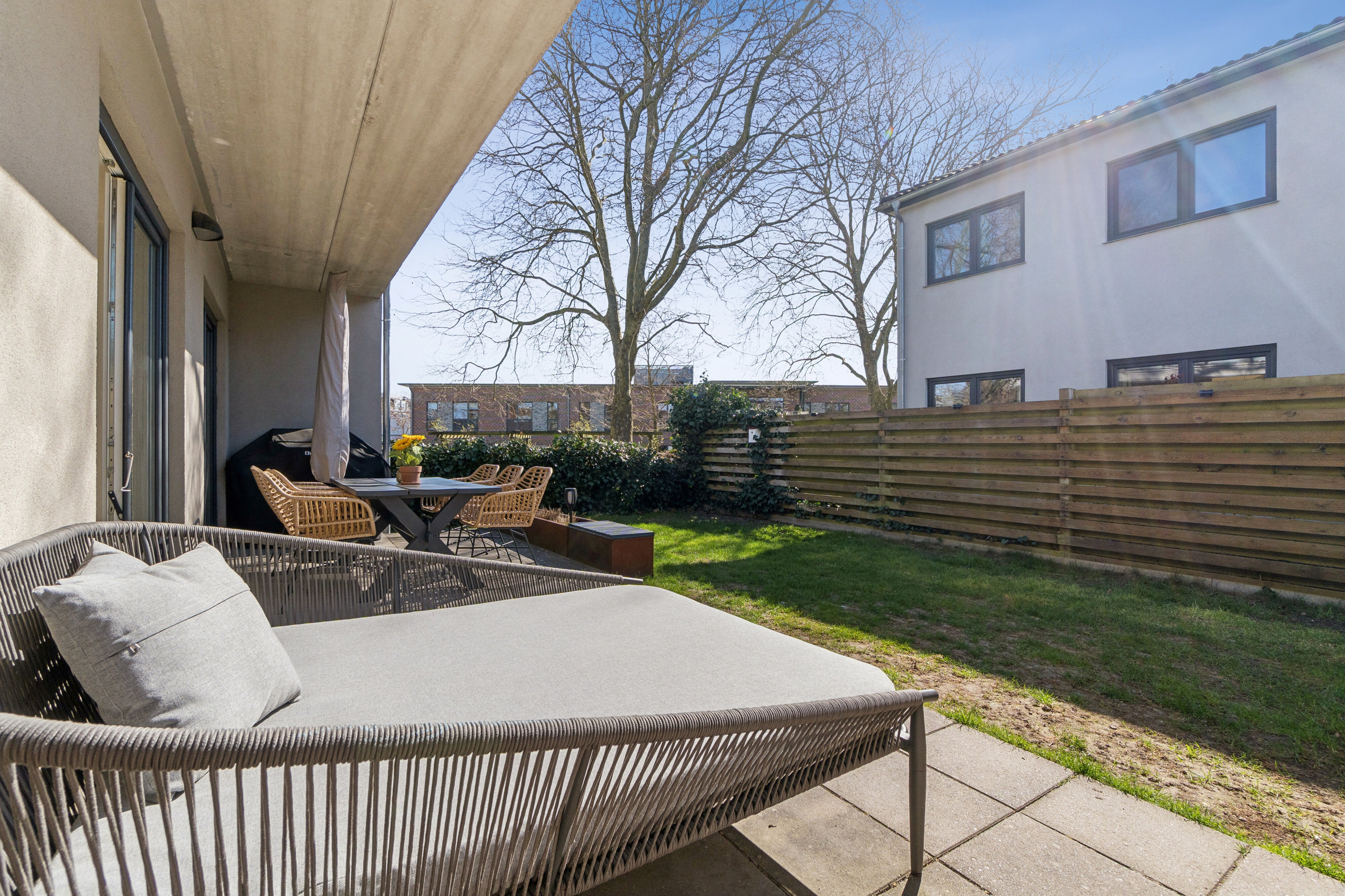 Fremhævet terrasse billede i fuldskærmstilstand. Billede af Rødovrevej 380, st.. th., 2610 Rødovre