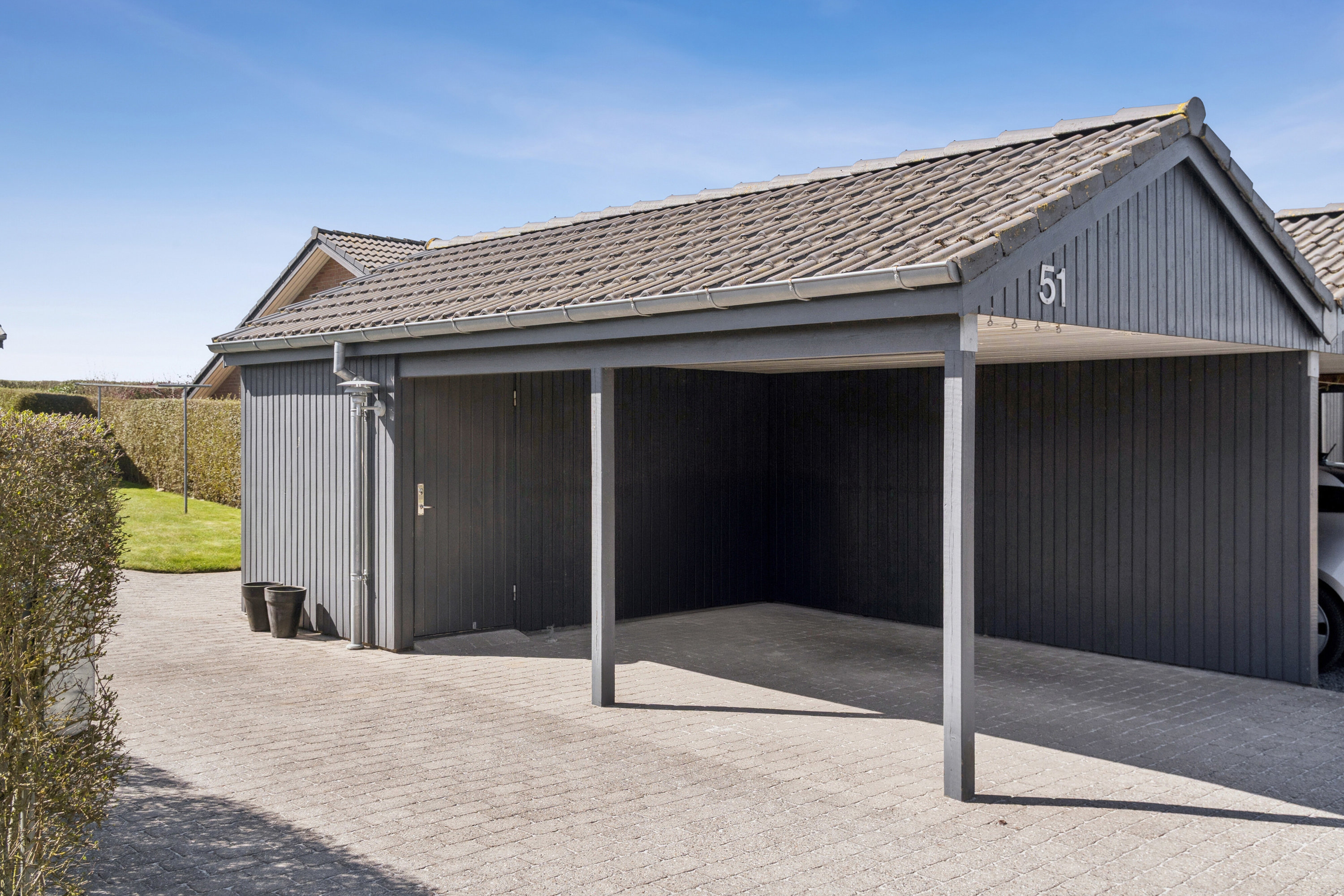 Fremhævet carport billede i fuldskærmstilstand. Billede af Mustrupvej 51, 8320 Mårslet