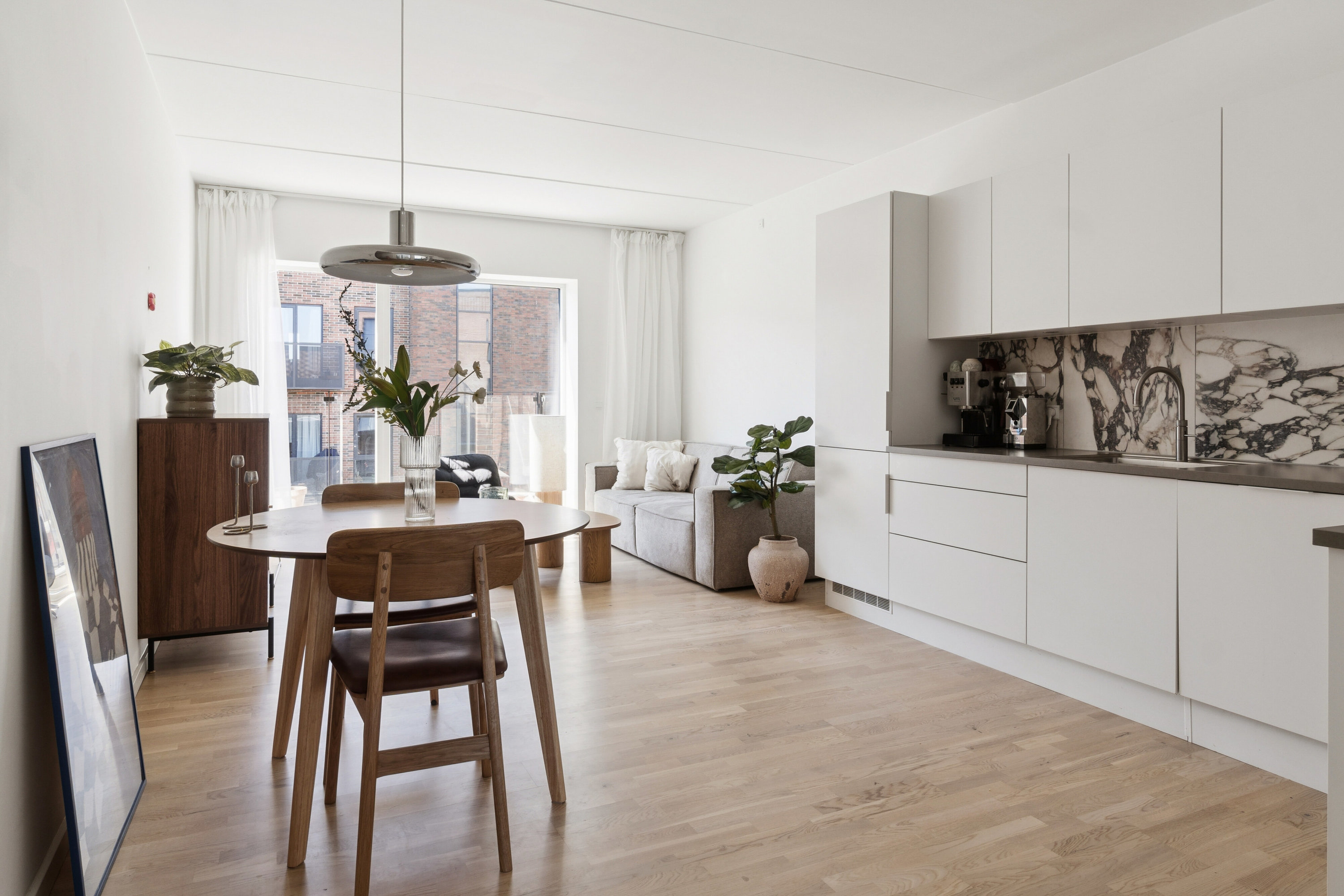 Fremhævet spisestue billede i fuldskærmstilstand. Billede af Kirkebjerg Parkvej 10B, 3. th., 2605 Brøndby