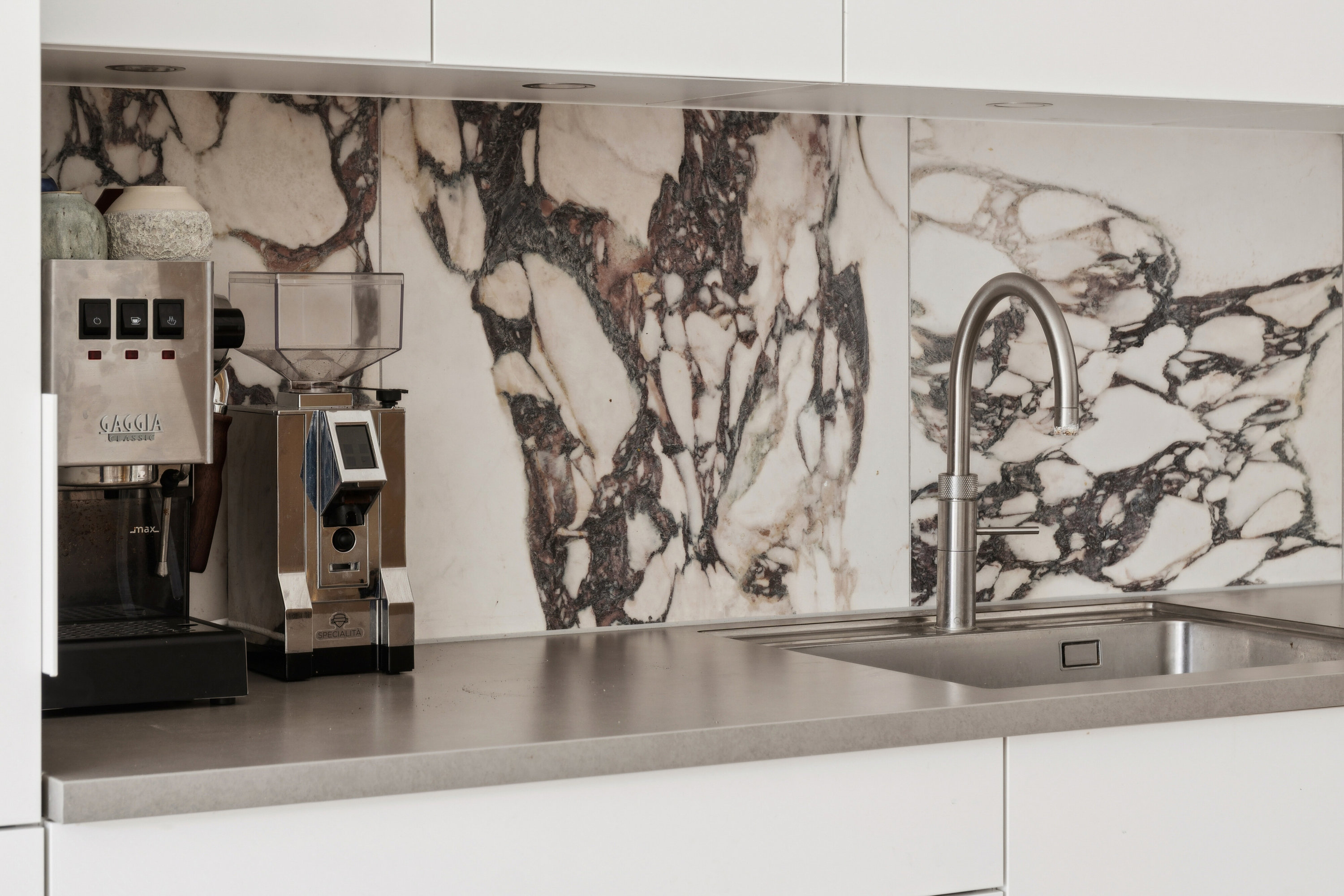 Fremhævet køkken billede i fuldskærmstilstand. Billede af Kirkebjerg Parkvej 10B, 3. th., 2605 Brøndby