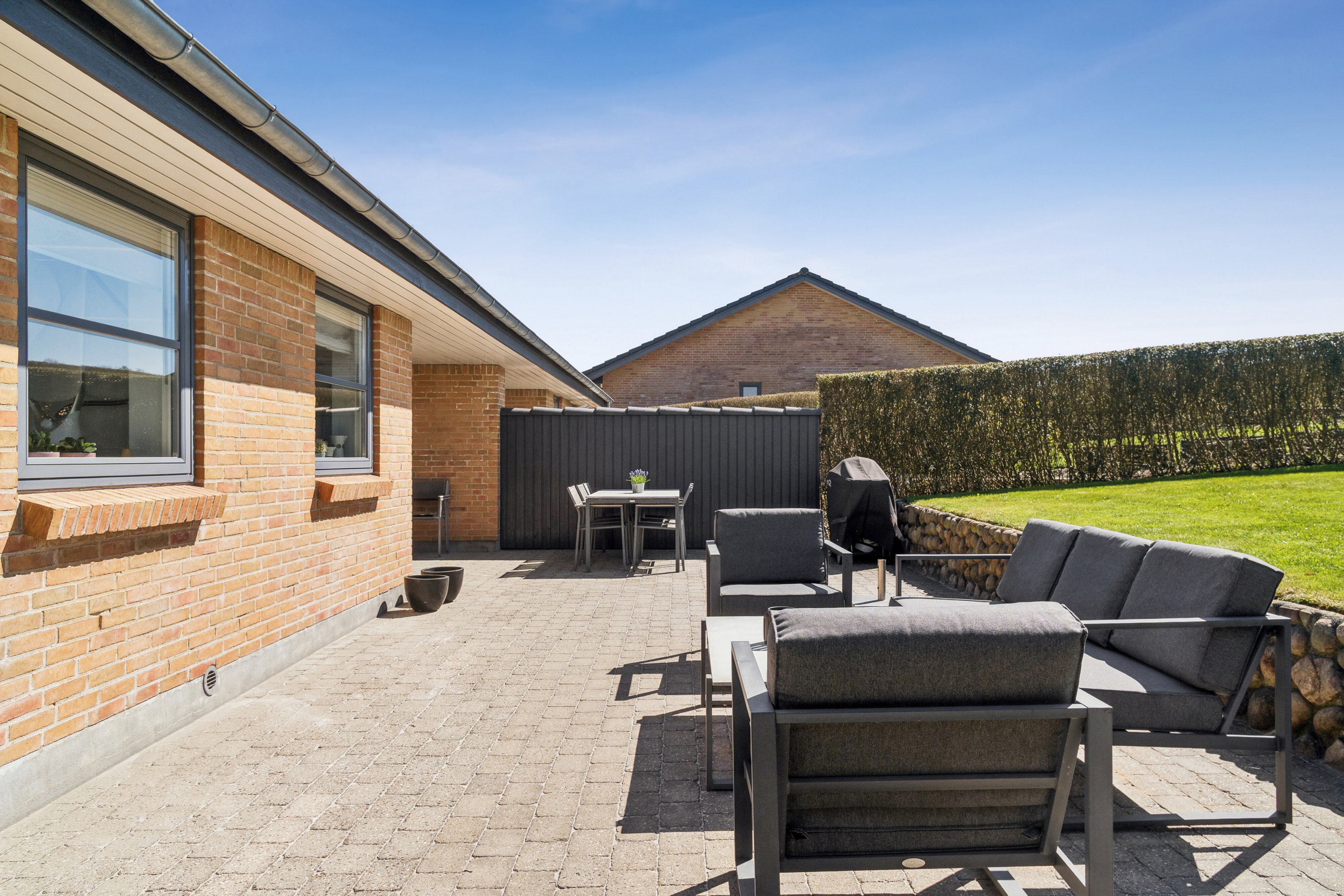 Fremhævet terrasse billede i fuldskærmstilstand. Billede af Mustrupvej 51, 8320 Mårslet