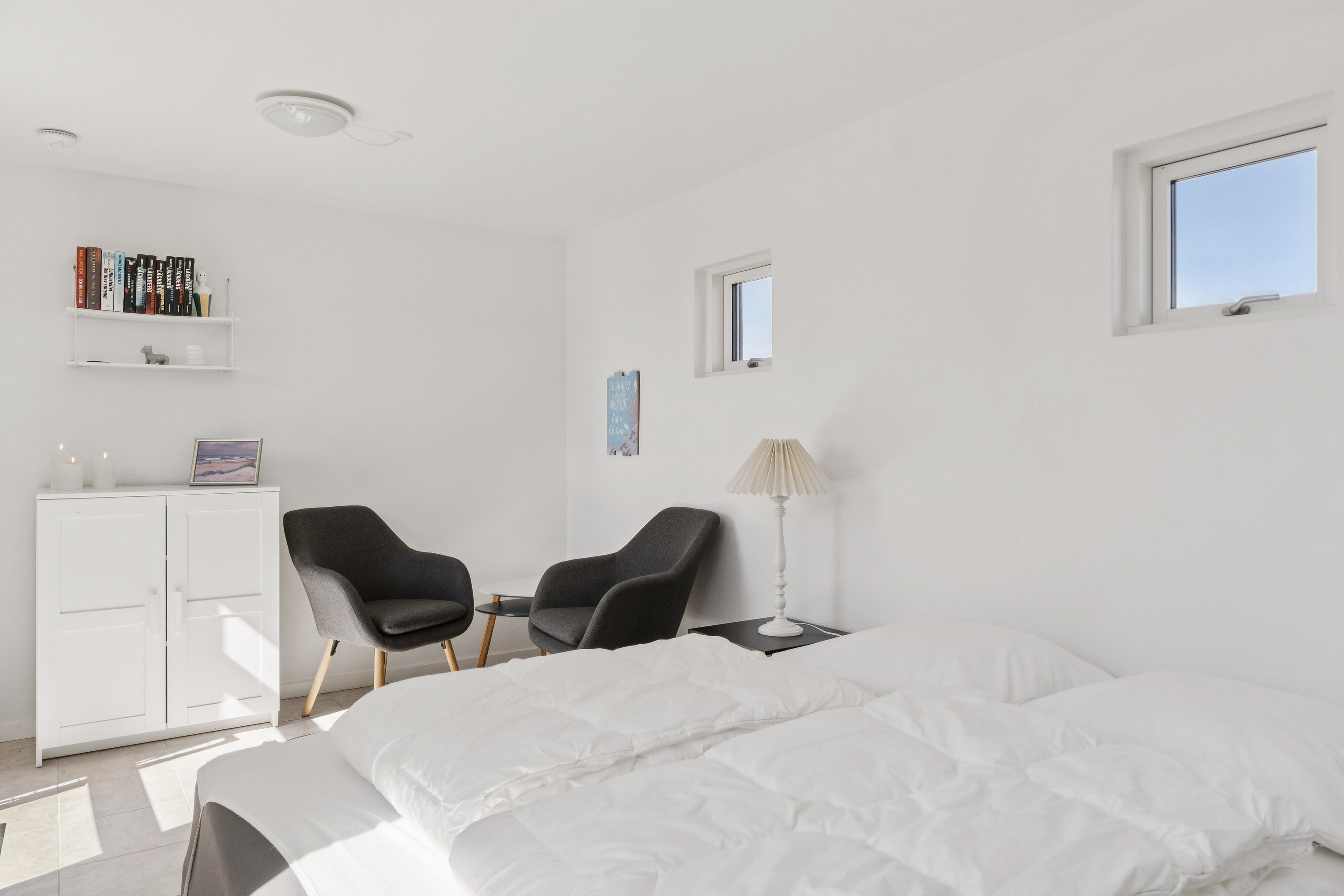 Fremhævet soveværelse billede i fuldskærmstilstand. Billede af Udemarken 38, Skal Klit, 9800 Hjørring