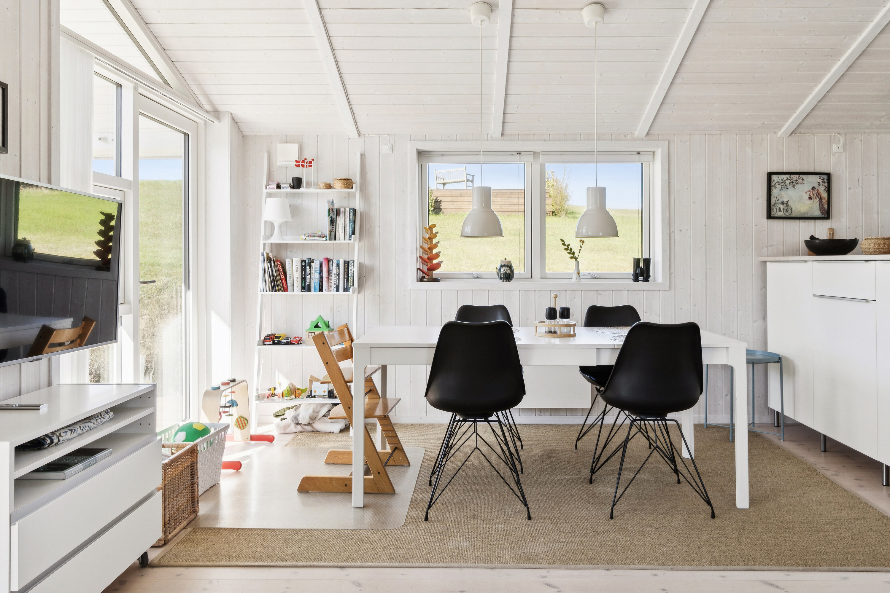 Fremhævet spisestue billede i fuldskærmstilstand. Billede af Nissestien 29, Kårup, 4540 Fårevejle