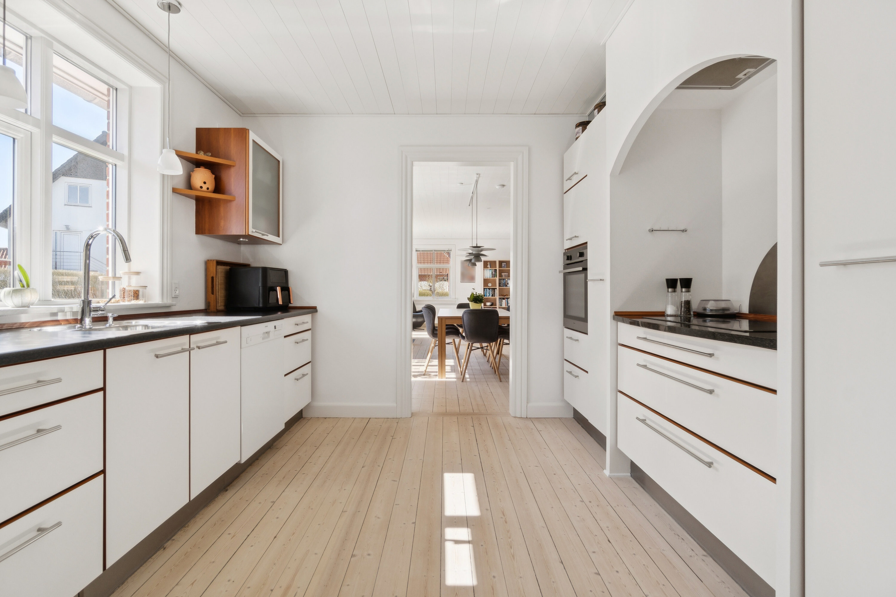 Fremhævet køkken billede i fuldskærmstilstand. Billede af Gl. Sjørringvej 26, Sjørring, 7700 Thisted