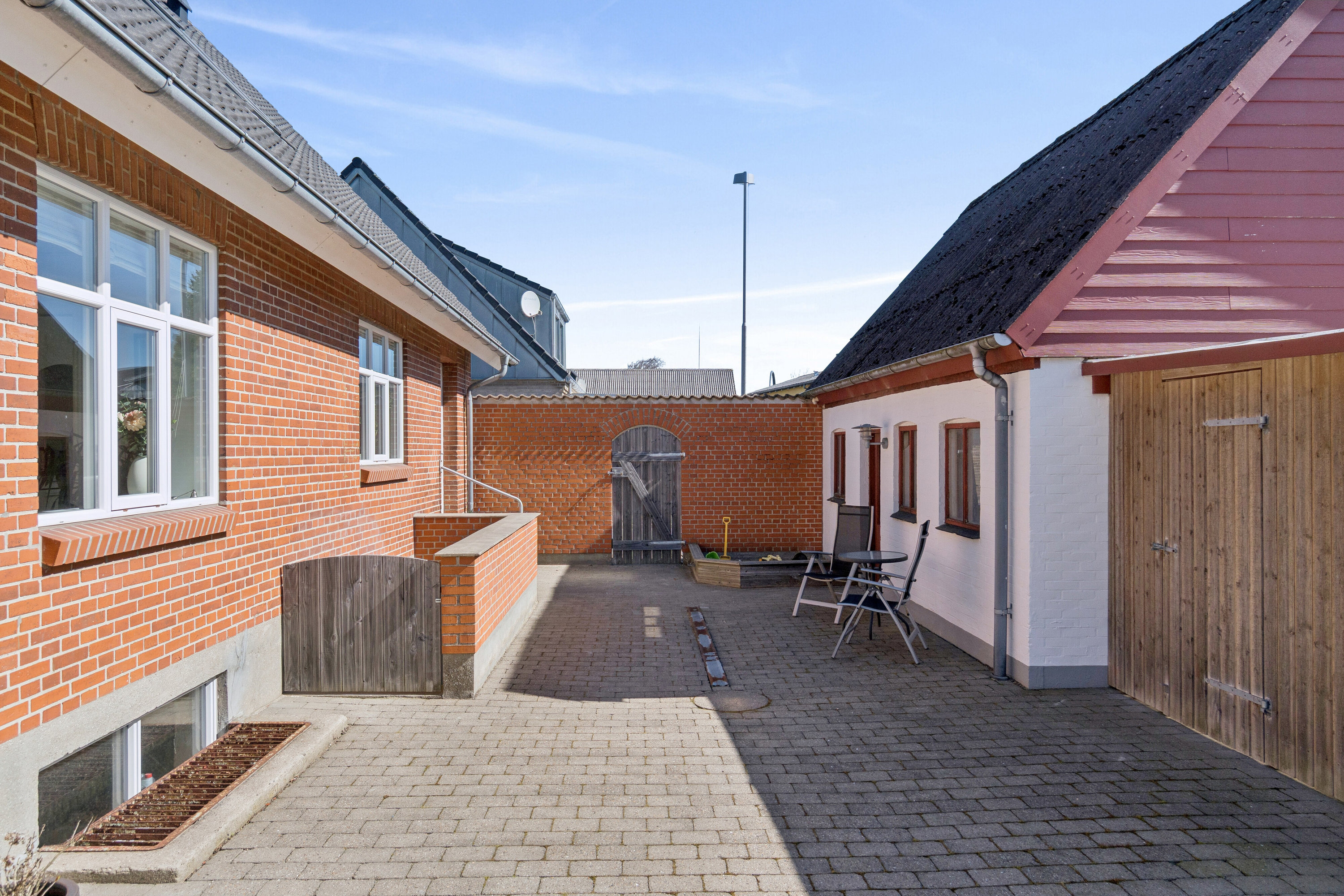 Fremhævet udendørs billede i fuldskærmstilstand. Billede af Gl. Sjørringvej 26, Sjørring, 7700 Thisted