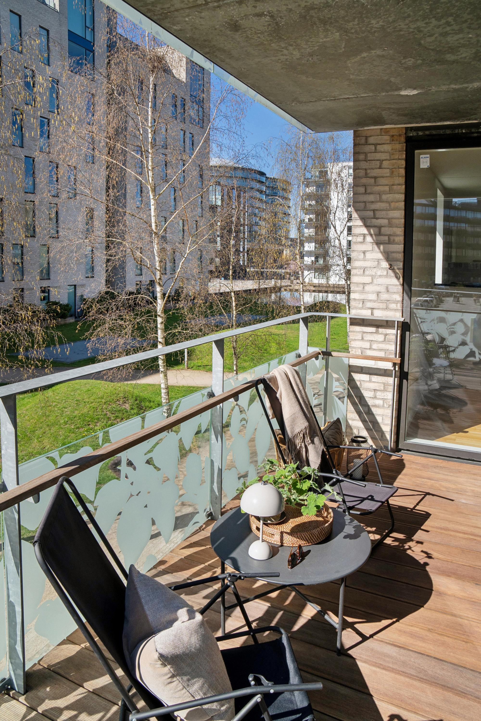 Fremhævet altan billede i fuldskærmstilstand. Billede af Jens Otto Krags Gade 7, 1. 3., 2300 København S