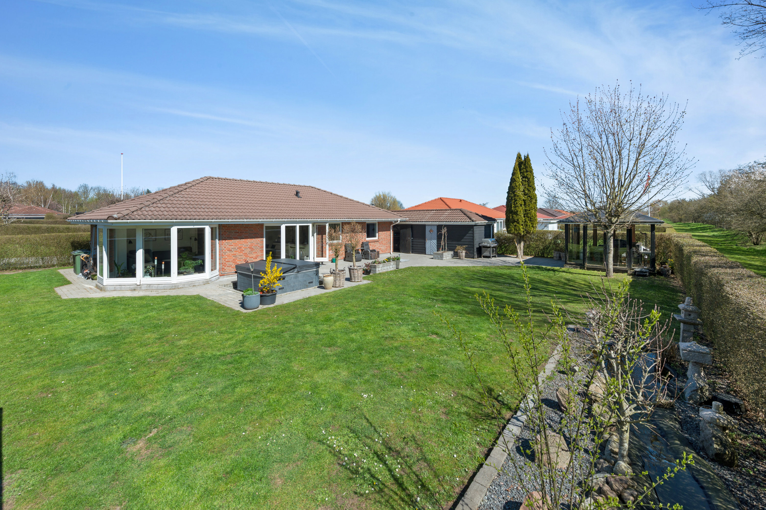 Fremhævet andet billede i fuldskærmstilstand. Billede af Olsbækeng 21, 2670 Greve