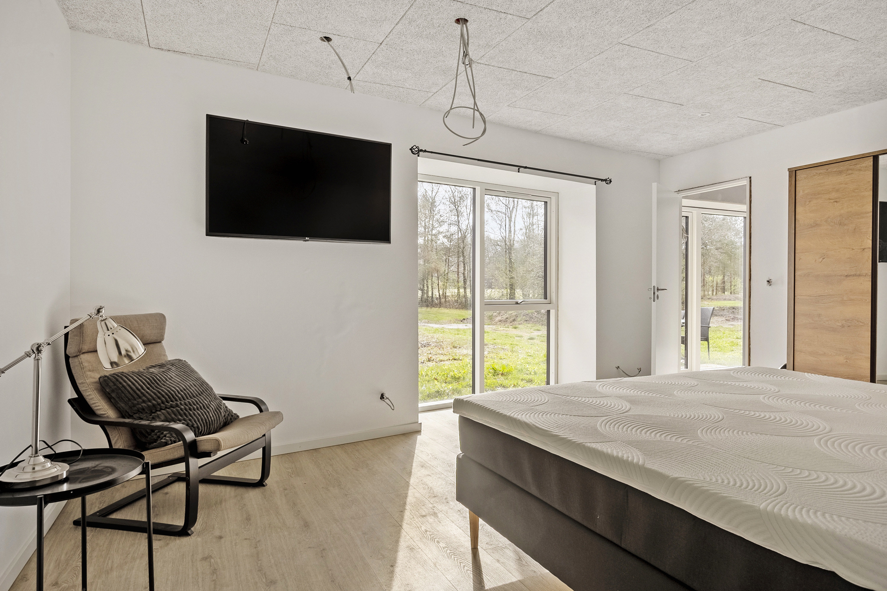 Fremhævet soveværelse billede i fuldskærmstilstand. Billede af Staushedevejen 8, 6621 Gesten