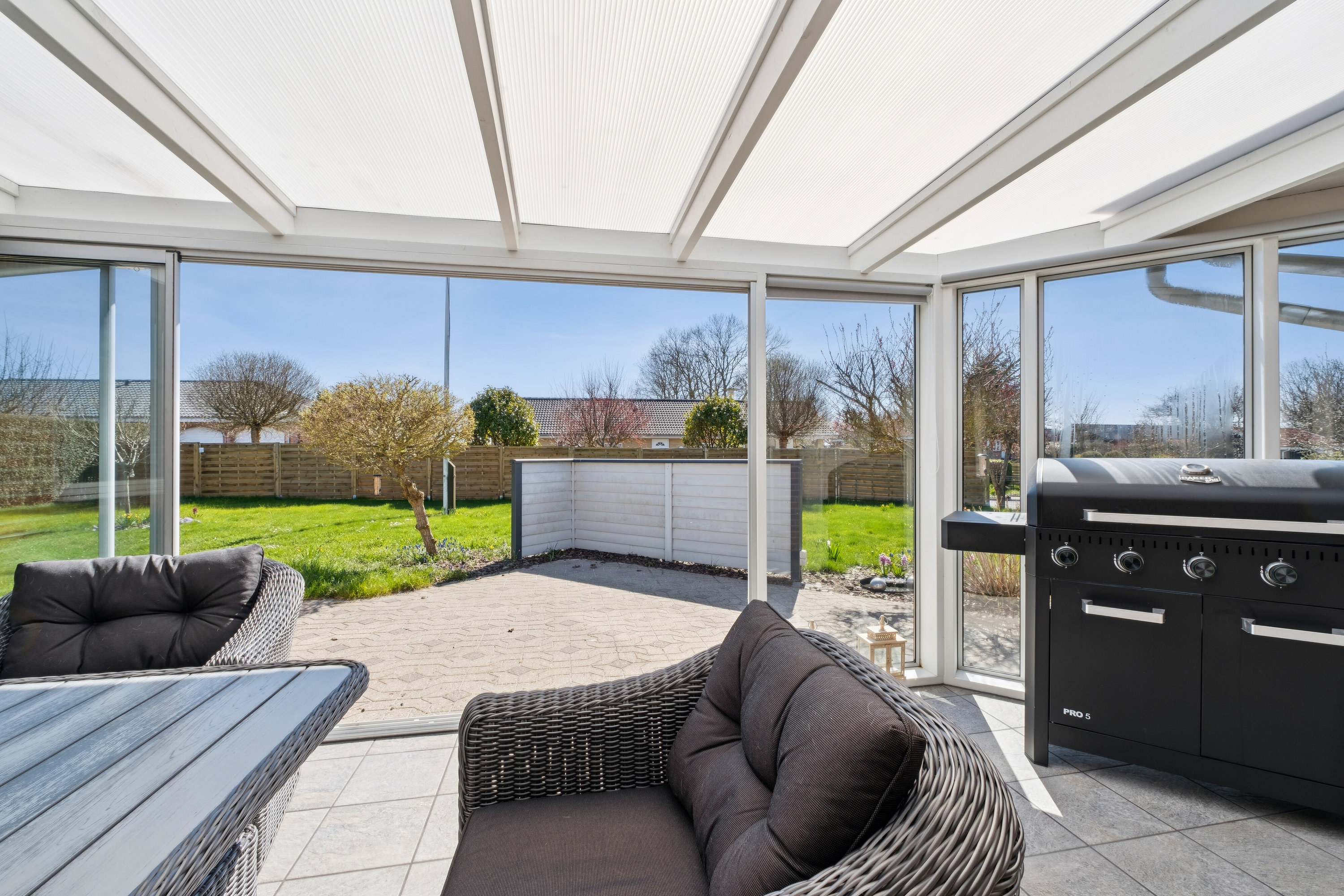 Fremhævet terrasse billede i fuldskærmstilstand. Billede af Bytoften 16, Førslev, 4690 Haslev