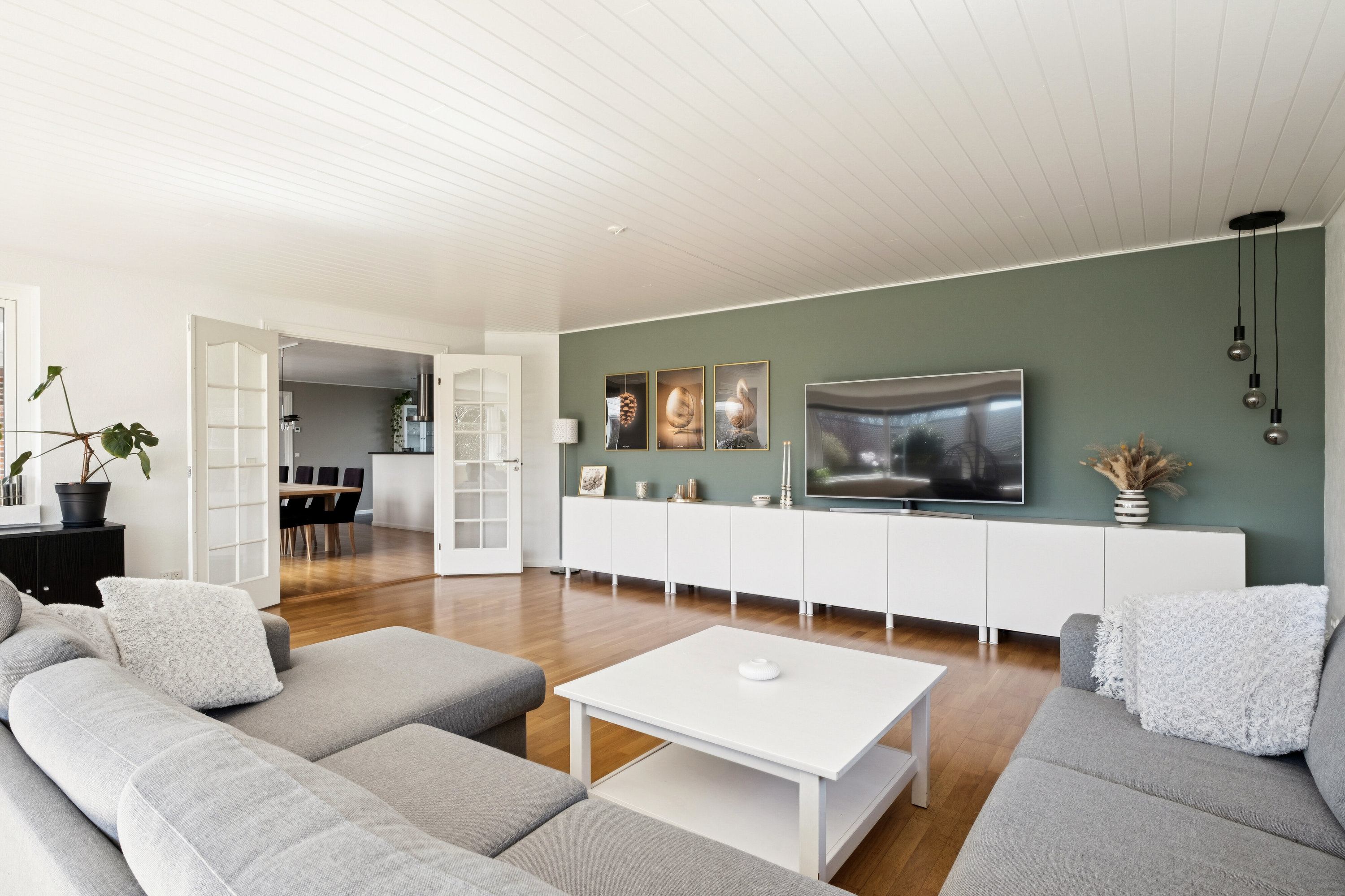 Fremhævet stue billede i fuldskærmstilstand. Billede af Bytoften 16, Førslev, 4690 Haslev