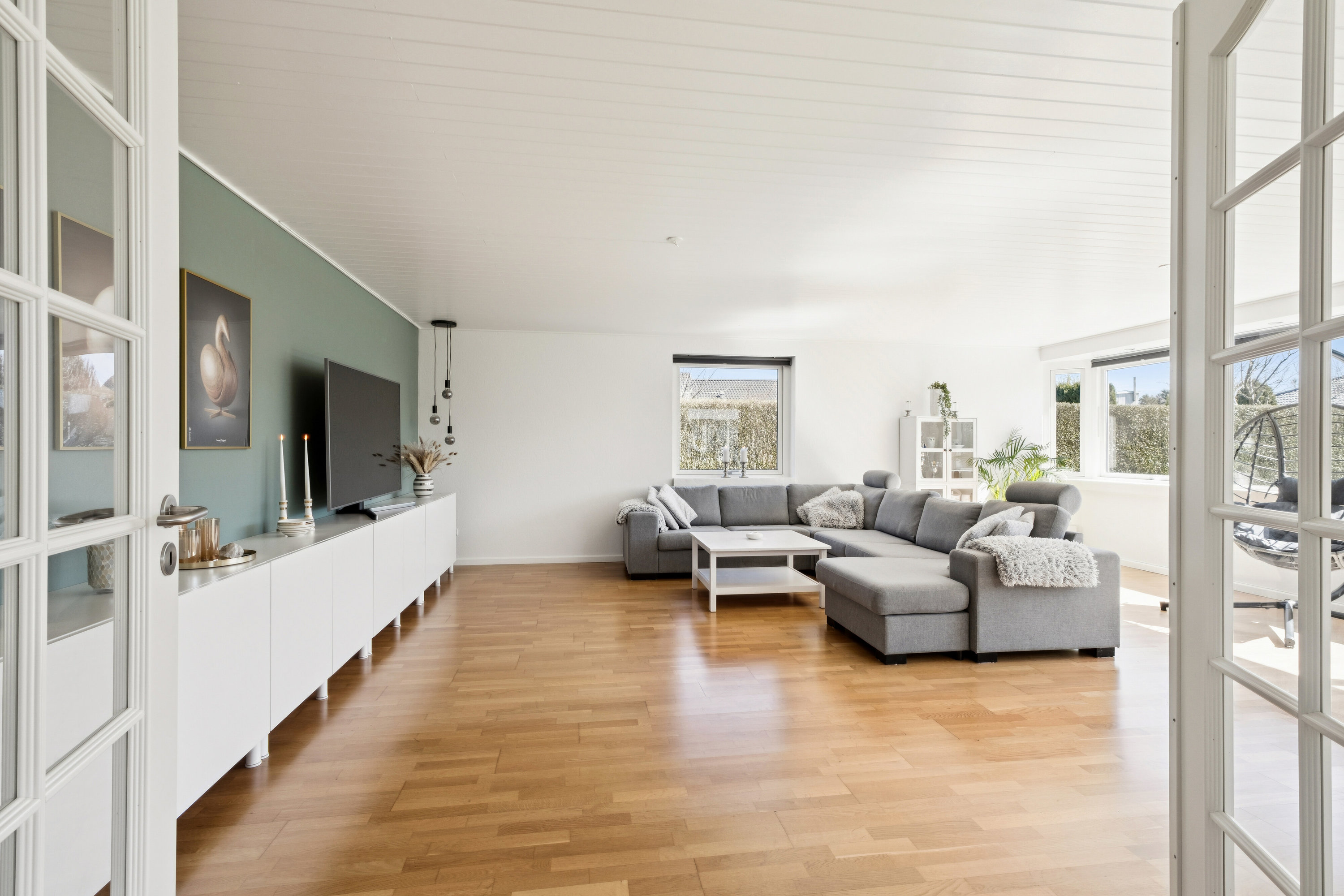 Fremhævet stue billede i fuldskærmstilstand. Billede af Bytoften 16, Førslev, 4690 Haslev