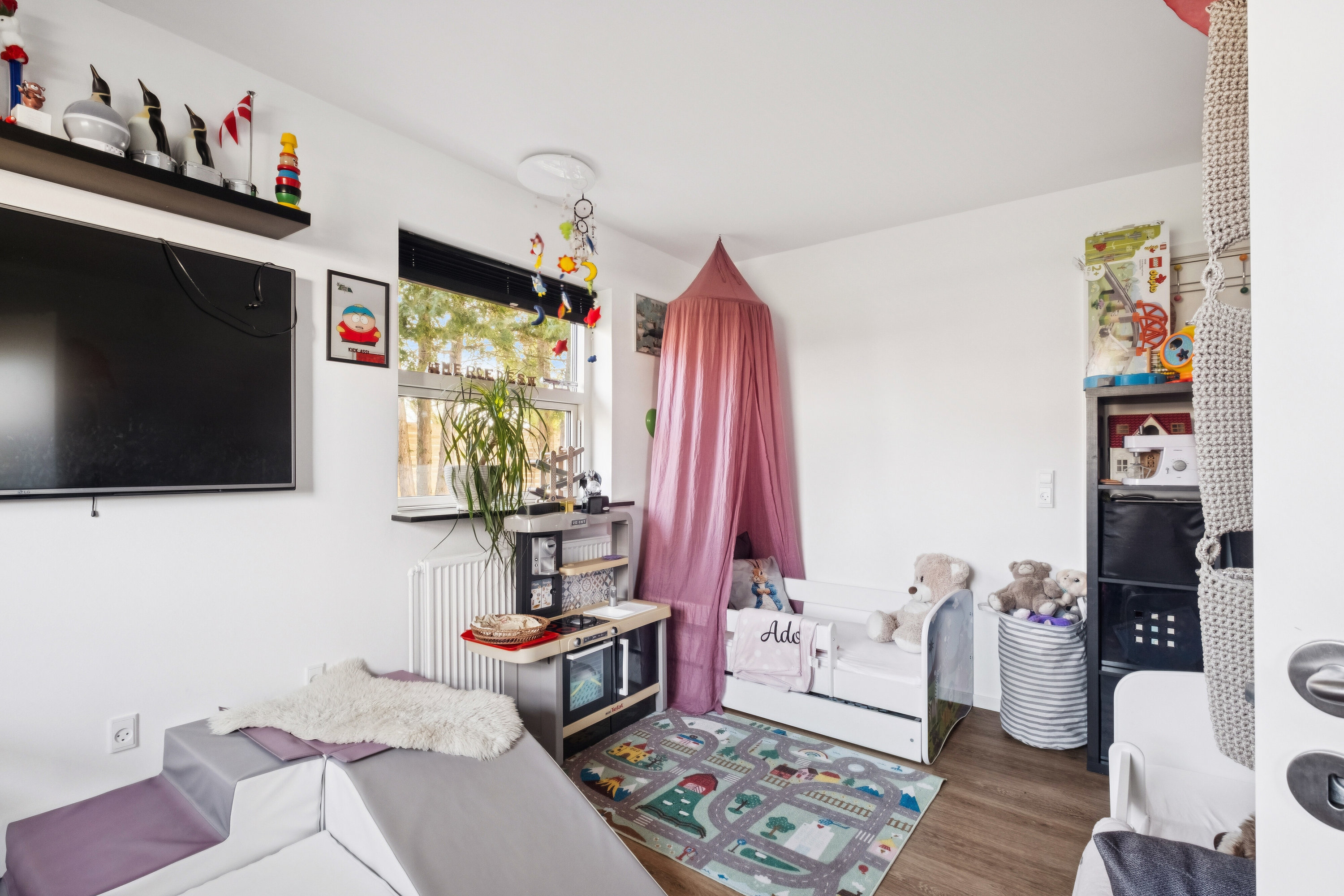 Fremhævet værelse billede i fuldskærmstilstand. Billede af Skovvej 1, 9800 Hjørring