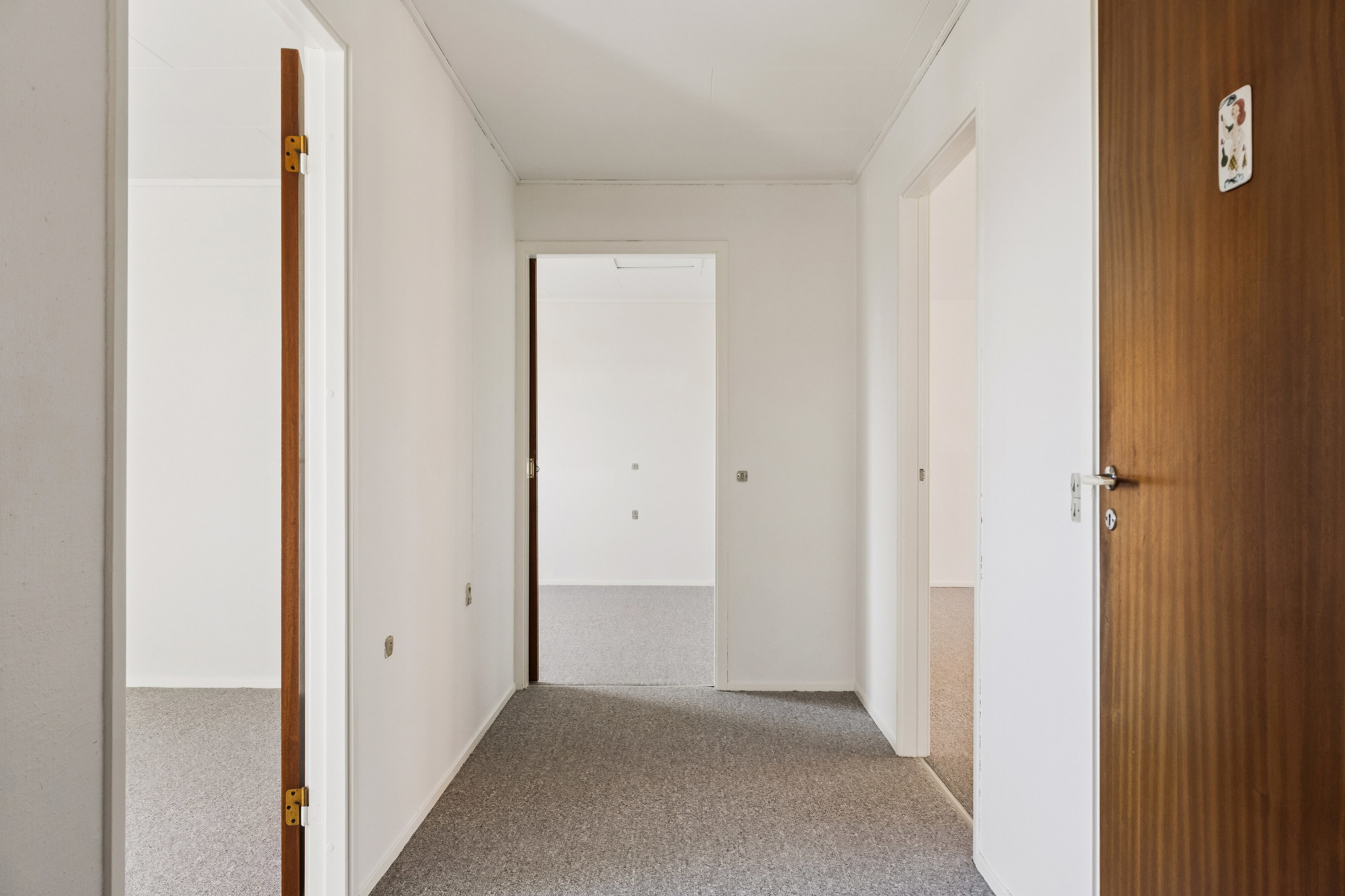 Fremhævet gang billede i fuldskærmstilstand. Billede af Heimdalsvej 8, 9870 Sindal