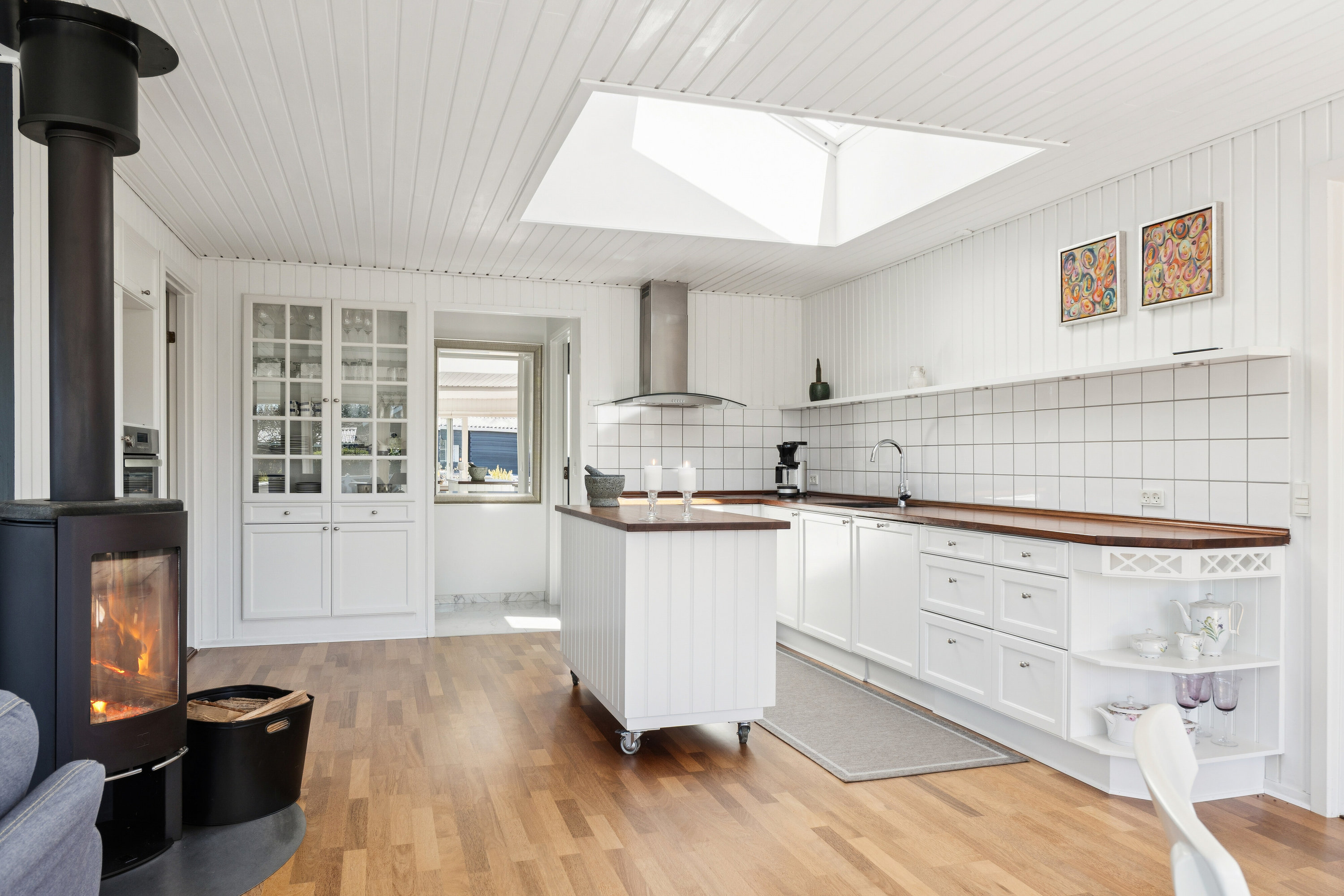 Fremhævet køkken billede i fuldskærmstilstand. Billede af Svingelvænget 12, Tåsinge, 5700 Svendborg