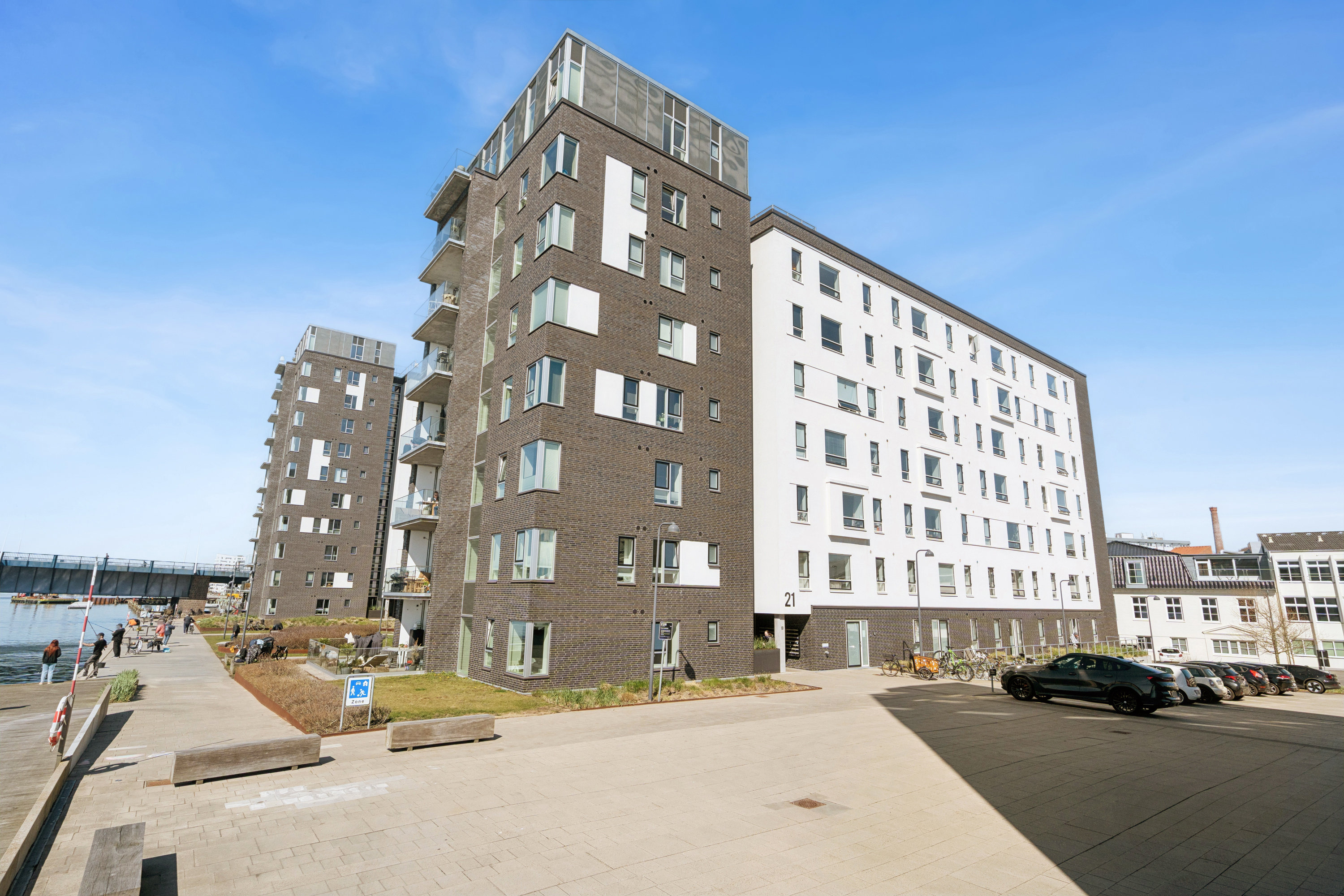 Fremhævet andet billede i fuldskærmstilstand. Billede af Havnegade 21, 1. 1., 9400 Nørresundby