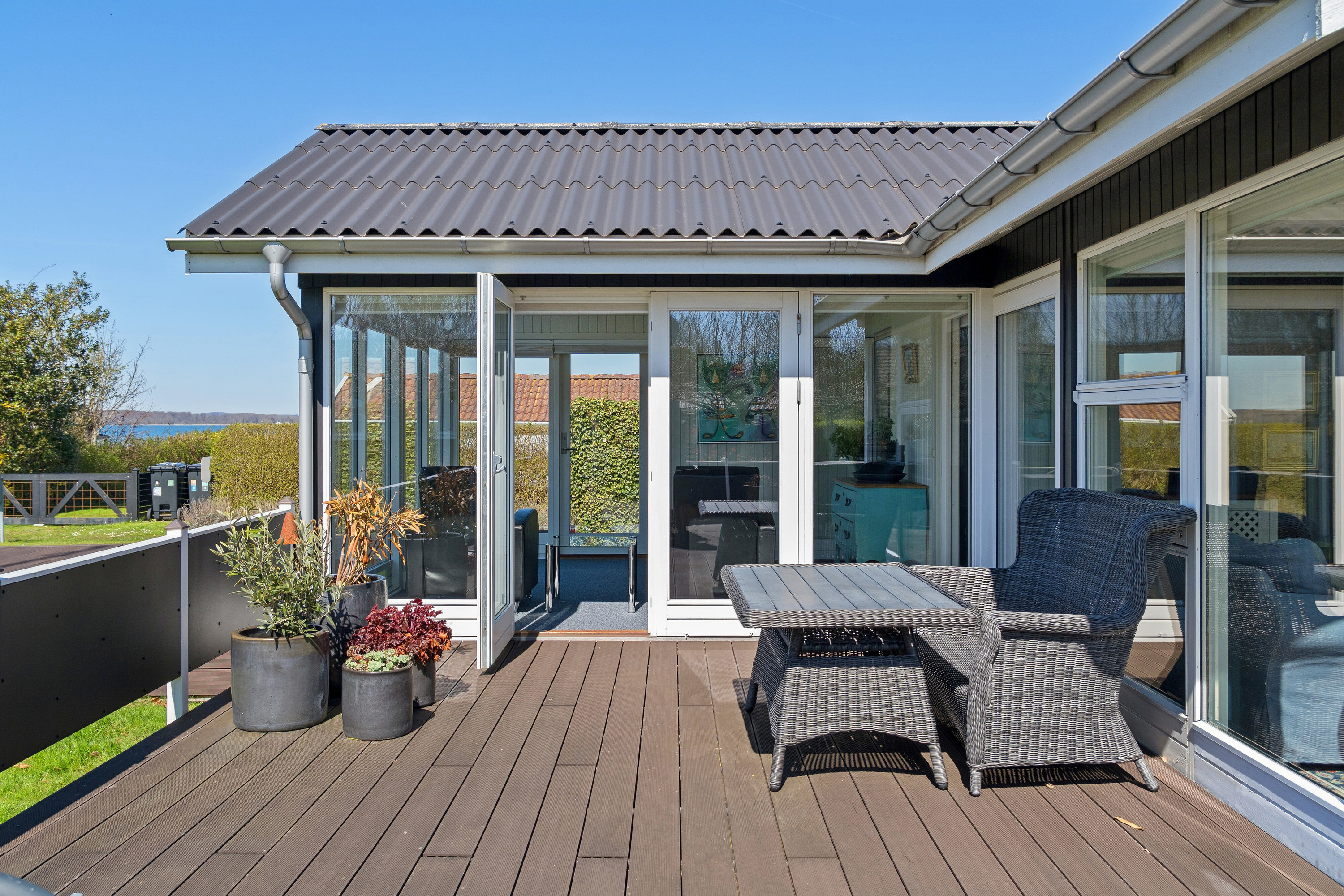 Fremhævet terrasse billede i fuldskærmstilstand. Billede af Svingelvænget 12, Tåsinge, 5700 Svendborg